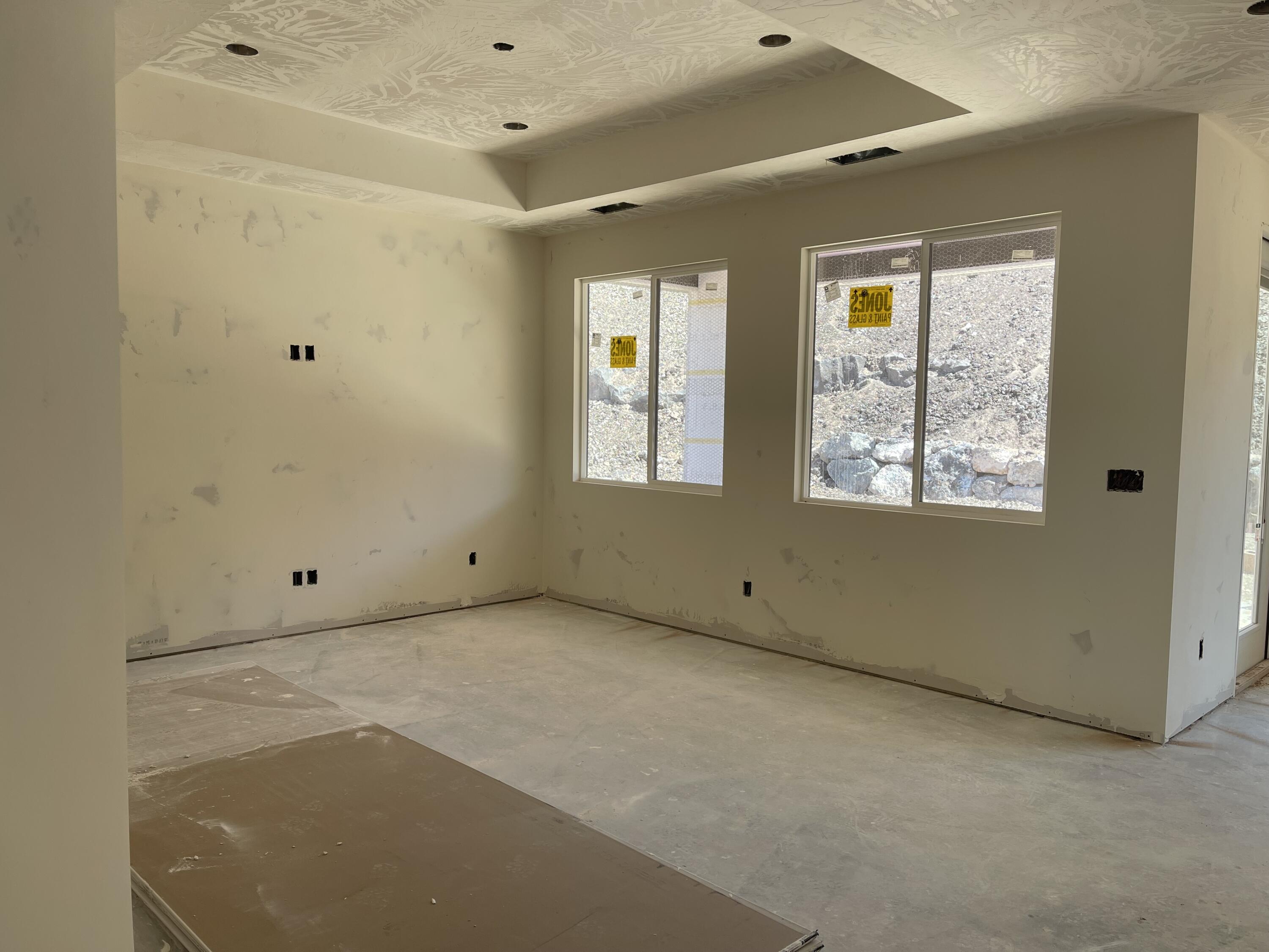 PAINTED SANDS - Residential