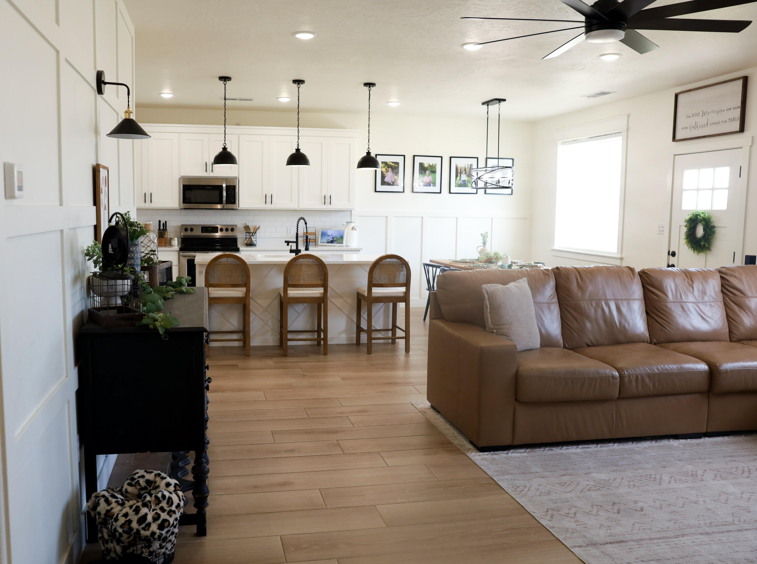 SUNNY MEADOWS ACRES - Residential