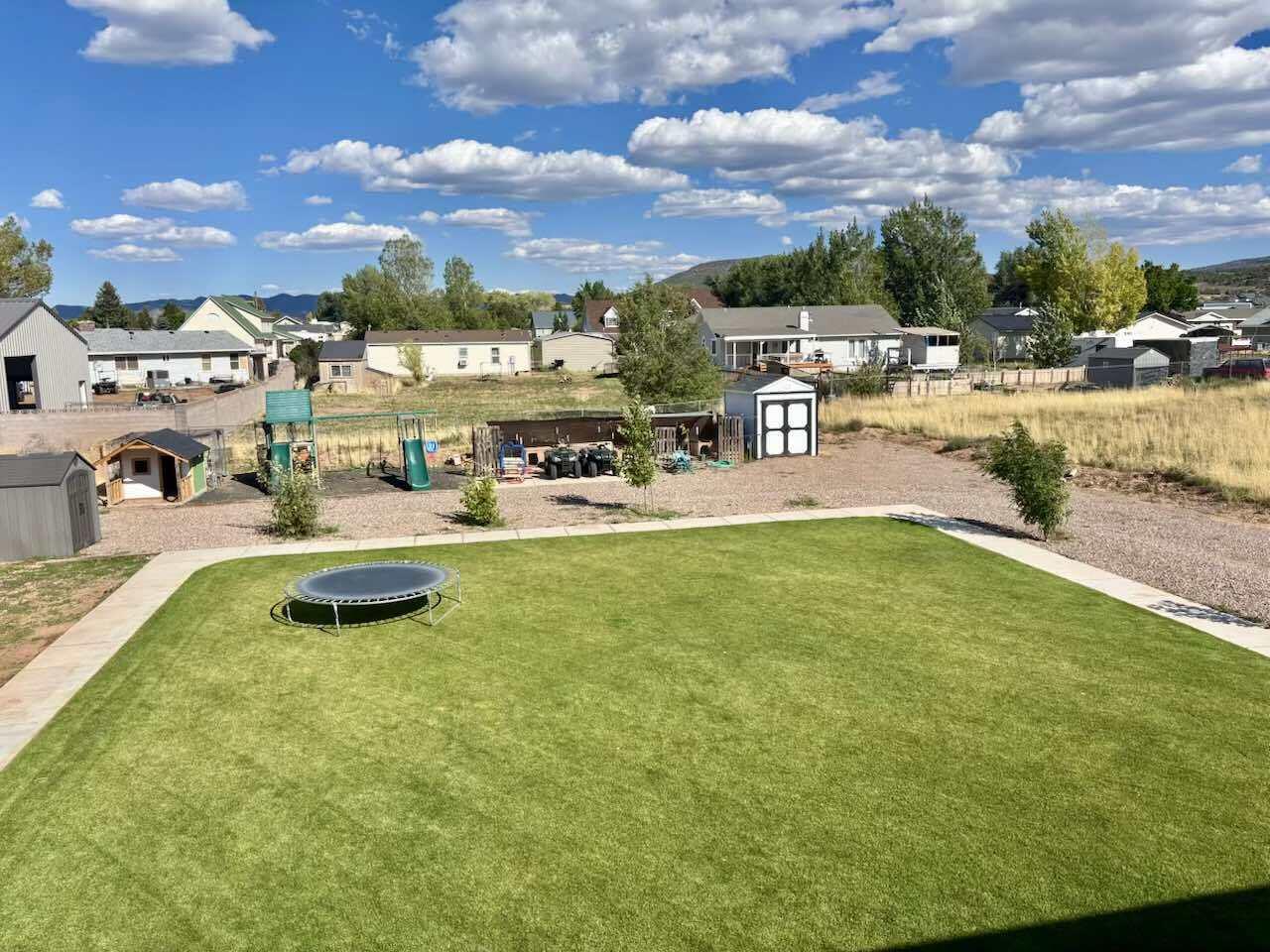 SUNNY MEADOWS ACRES - Residential