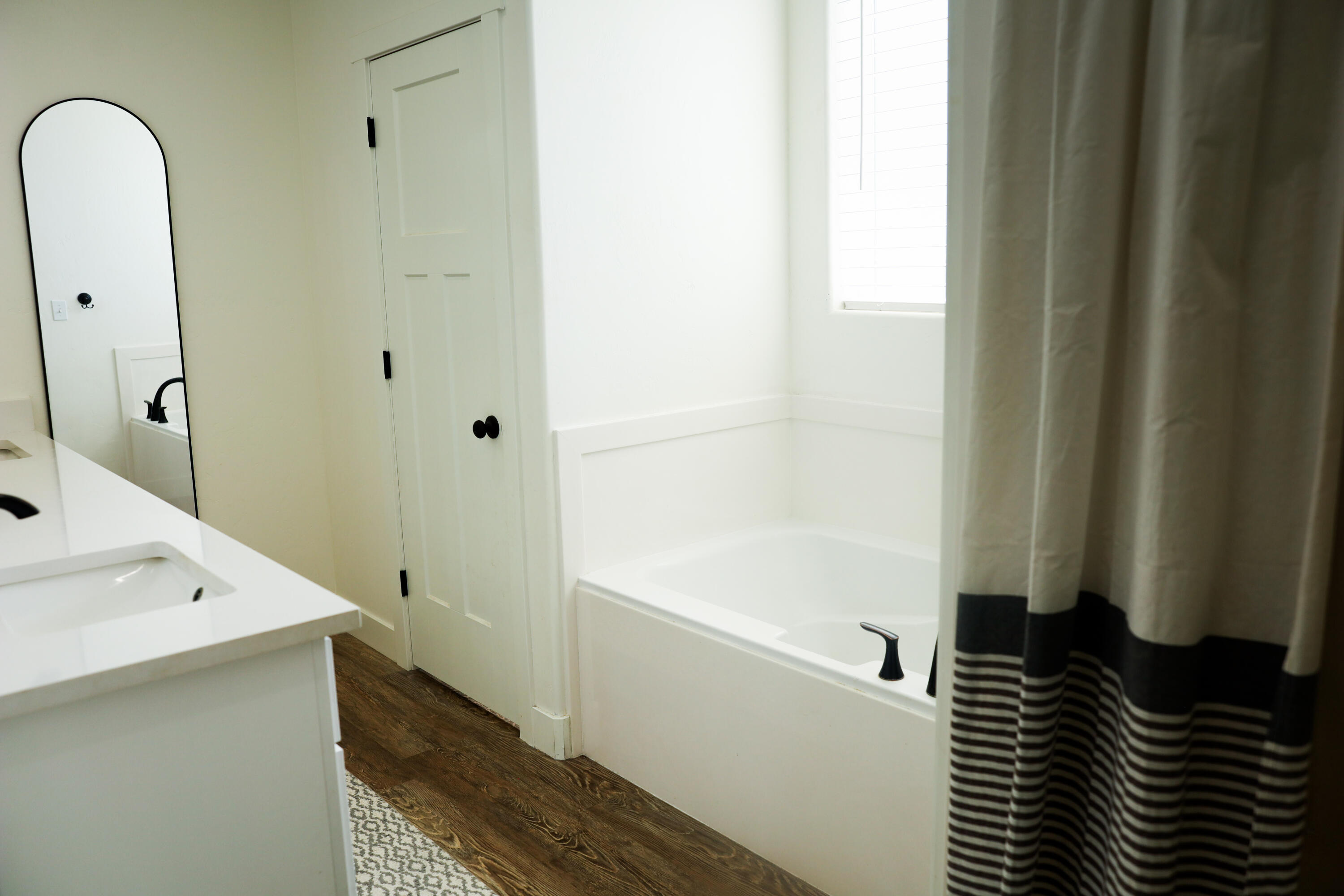 SUNNY MEADOWS ACRES - Residential