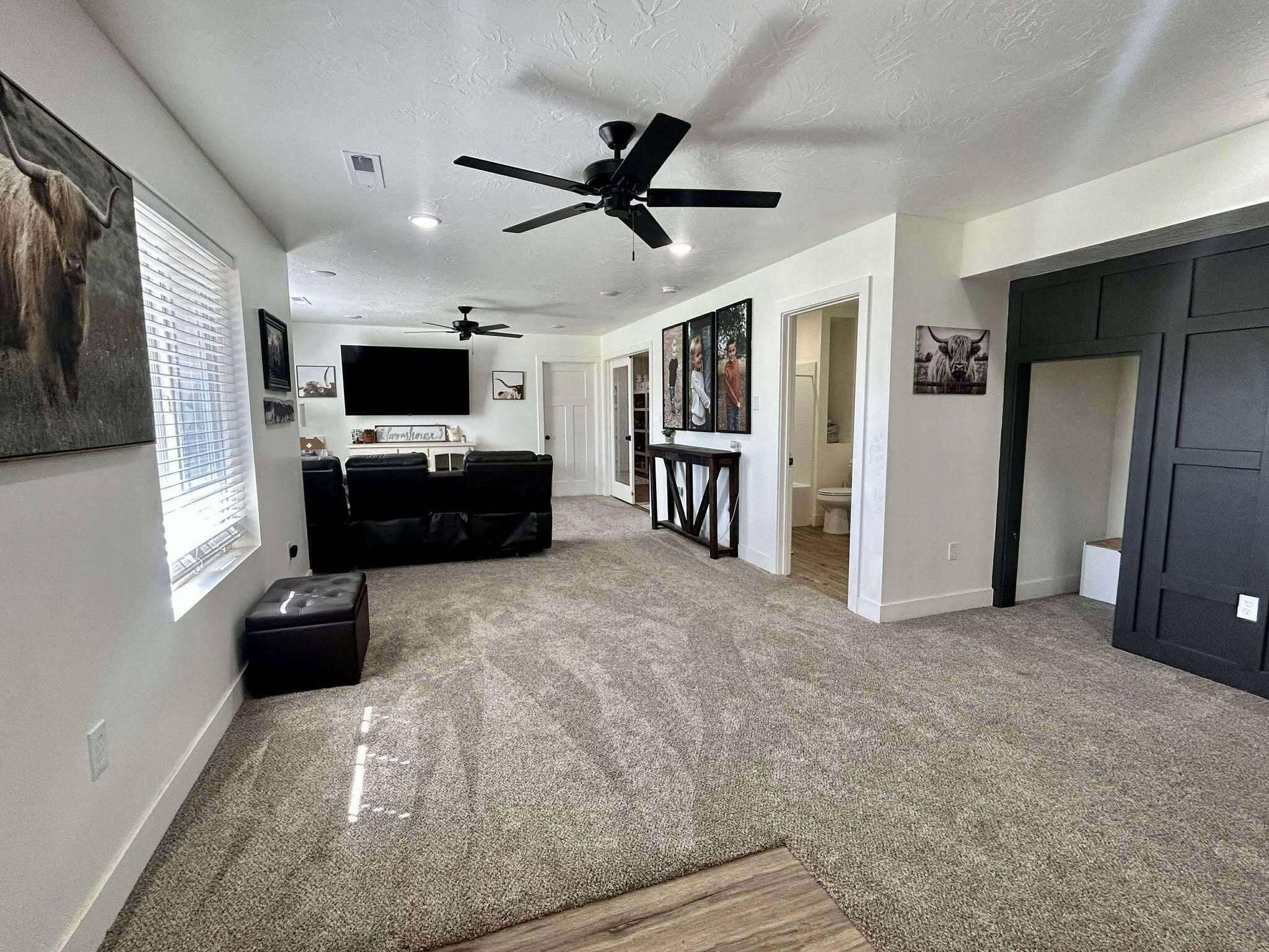 SUNNY MEADOWS ACRES - Residential