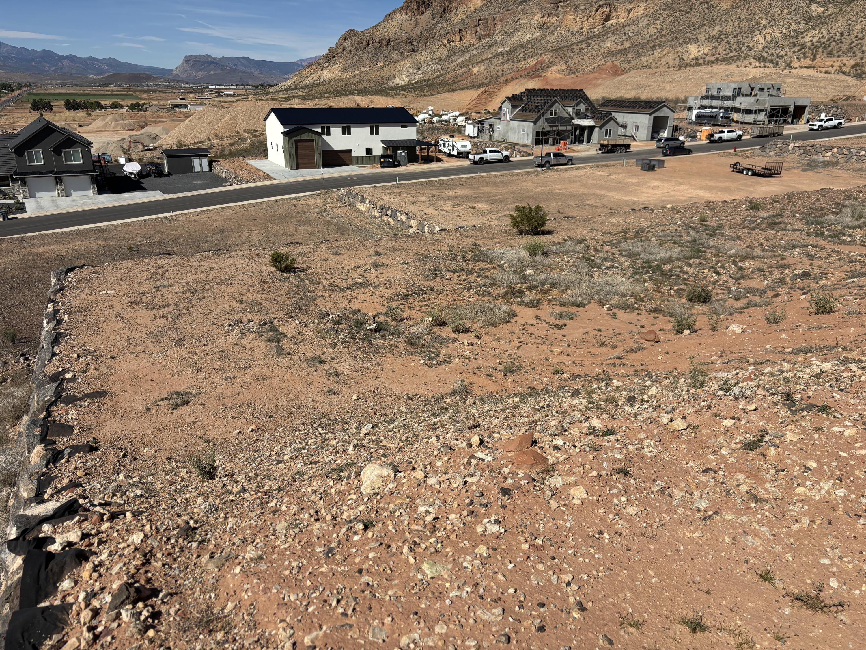 ROCK VIEW ESTATES - Land