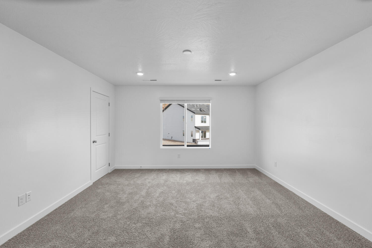 IRON TOP AT LONG VALLEY - Residential