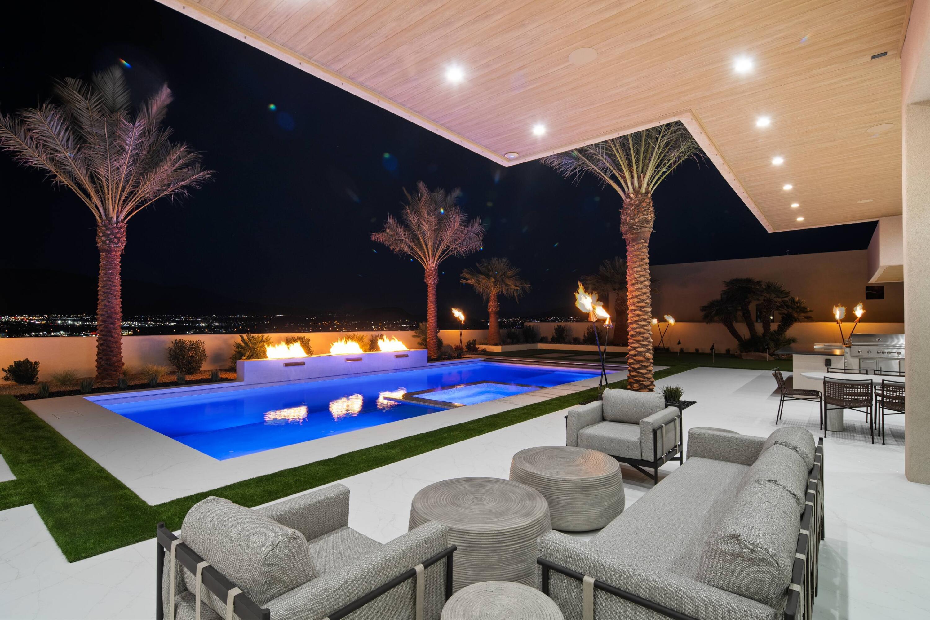 STONE CLIFF - Residential