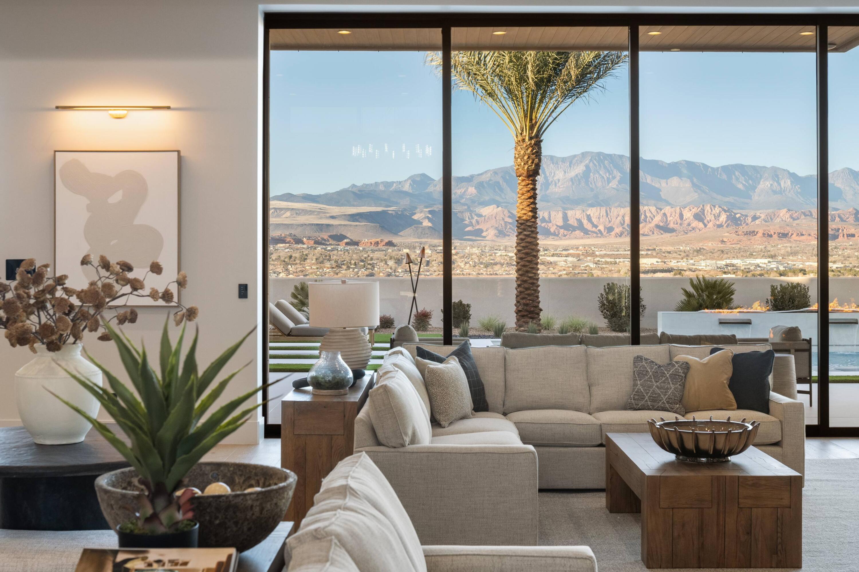 STONE CLIFF - Residential