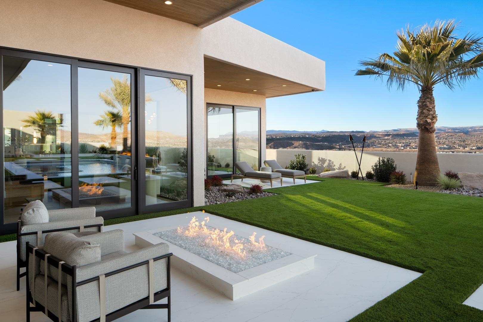 STONE CLIFF - Residential