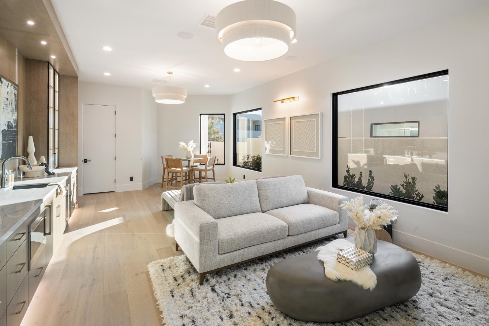 STONE CLIFF - Residential