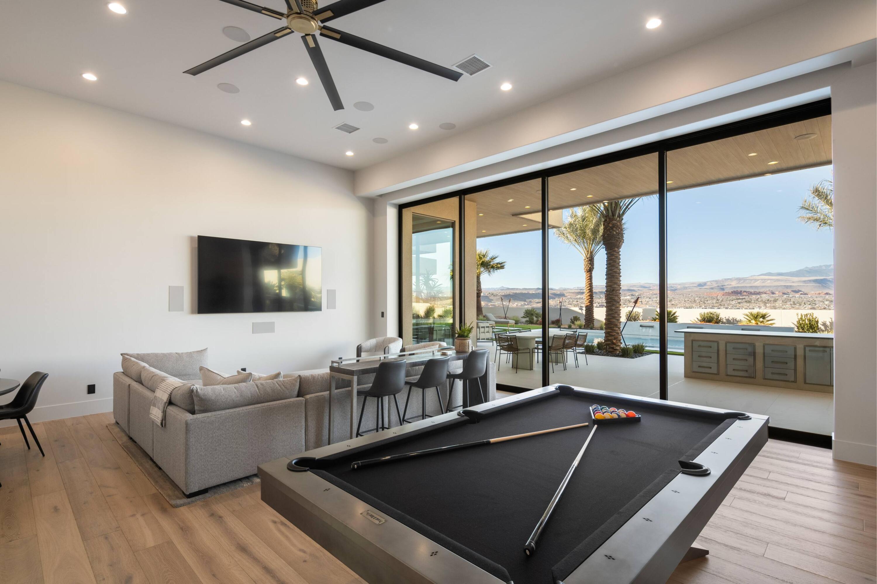 STONE CLIFF - Residential