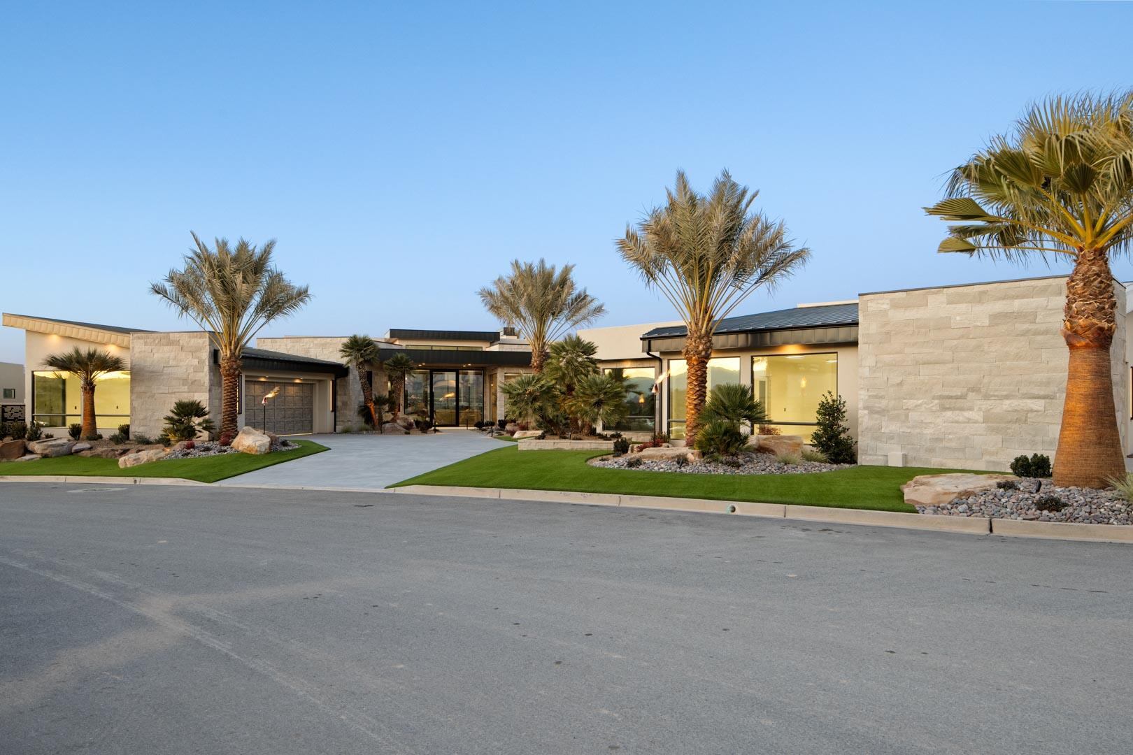 STONE CLIFF - Residential