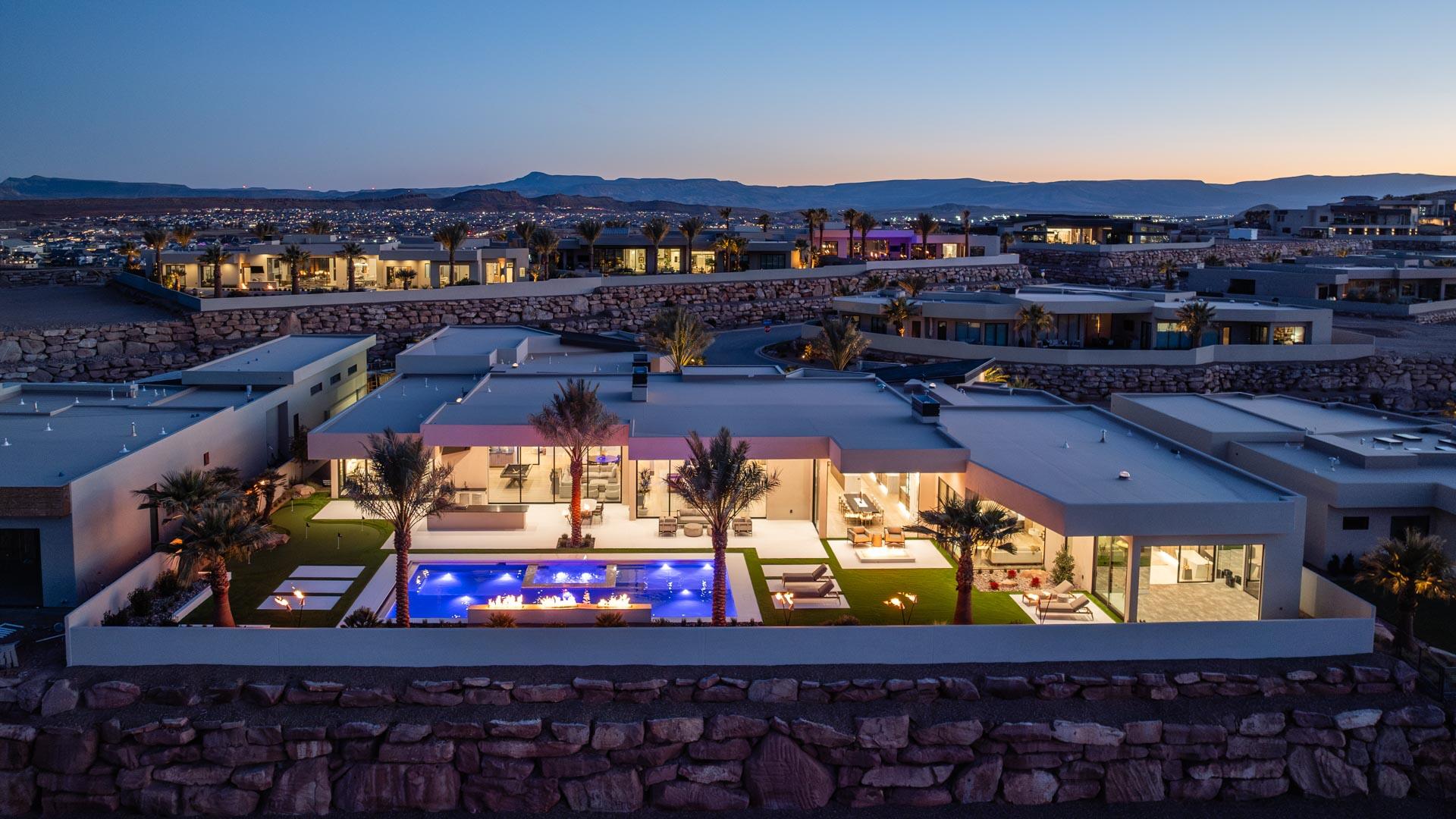 STONE CLIFF - Residential