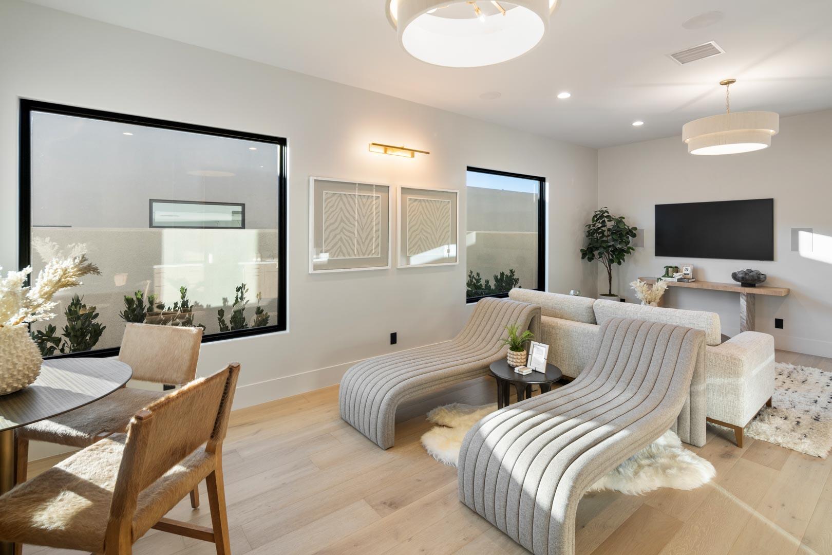 STONE CLIFF - Residential