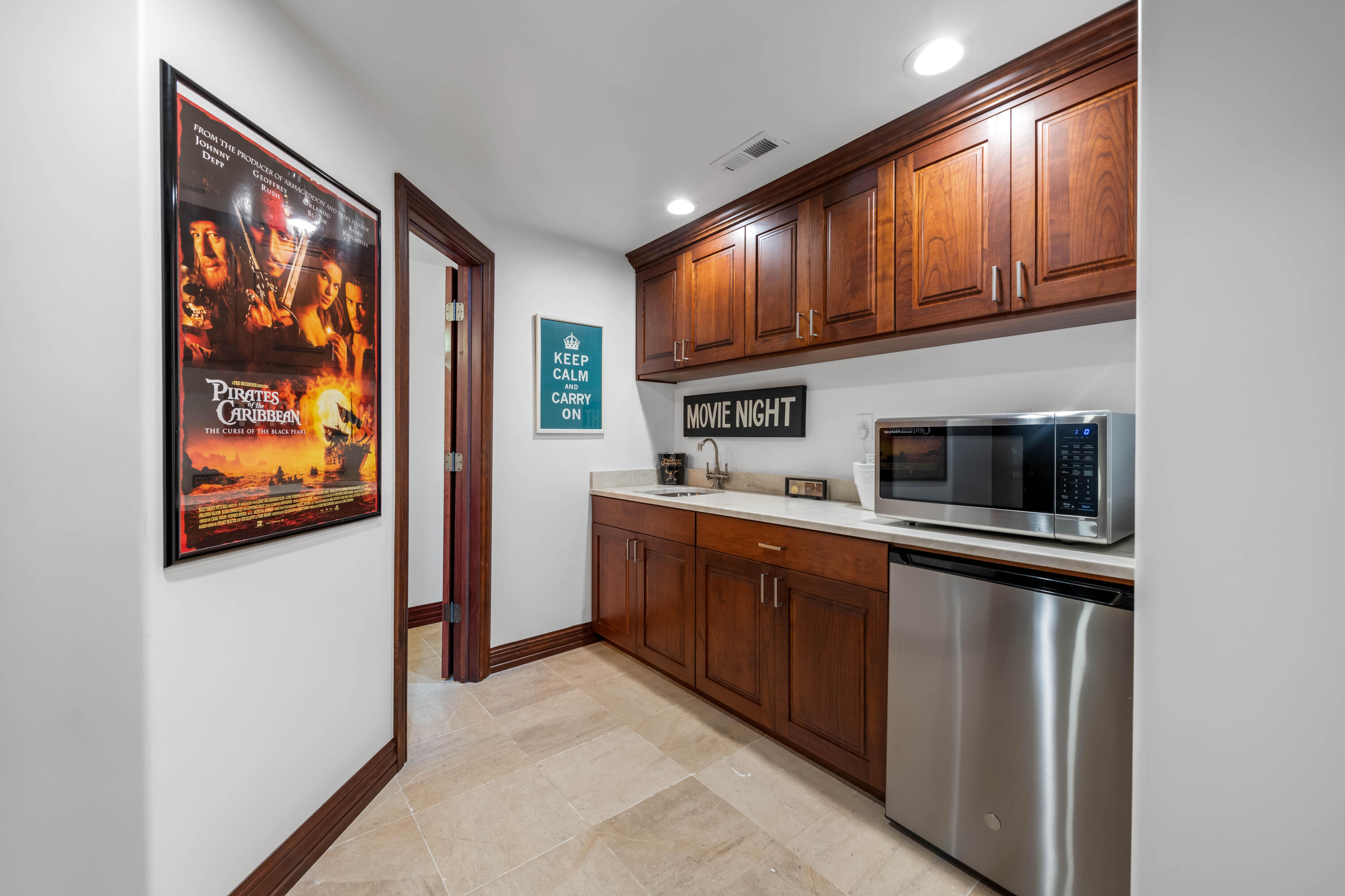 Parowan, Utah 84761, United States, 7 Bedrooms Bedrooms, ,9 BathroomsBathrooms,Residential,Active,110821