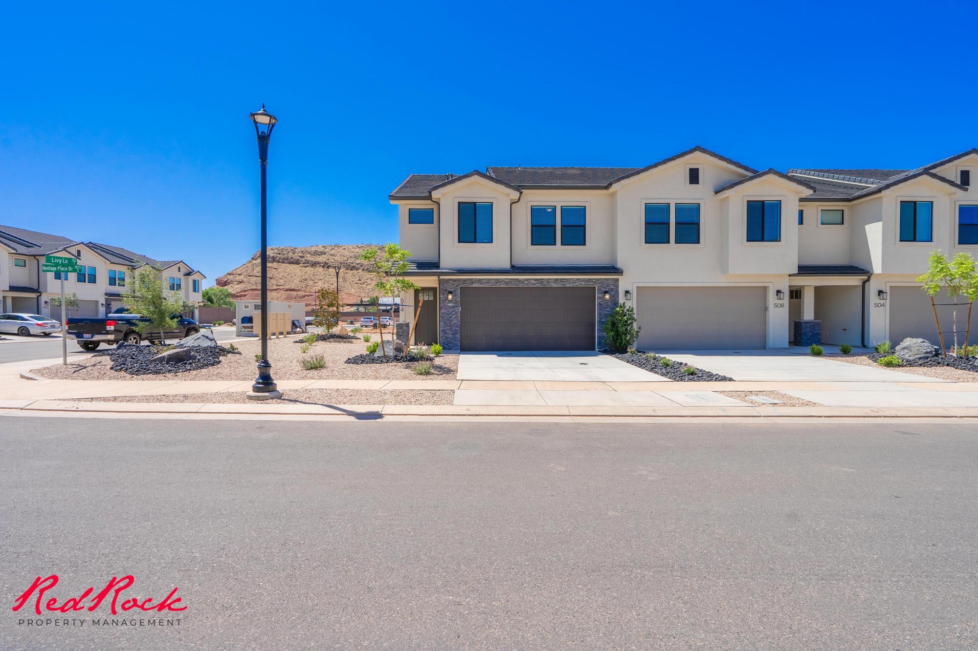 HERITAGE PLACE - Residential