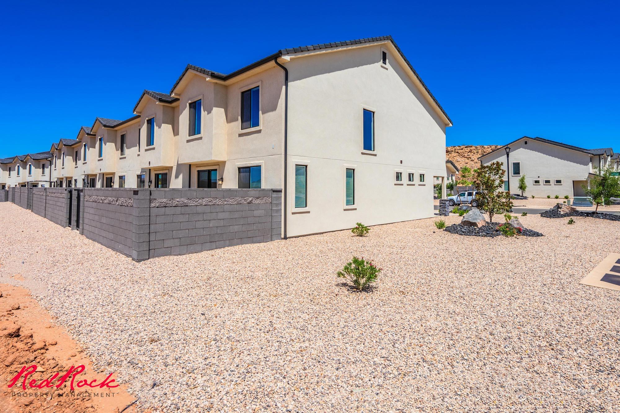 HERITAGE PLACE - Residential