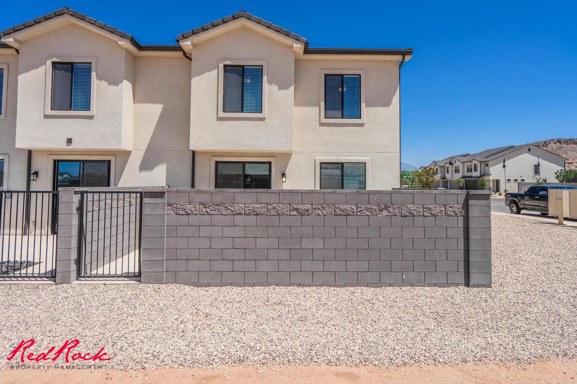 HERITAGE PLACE - Residential