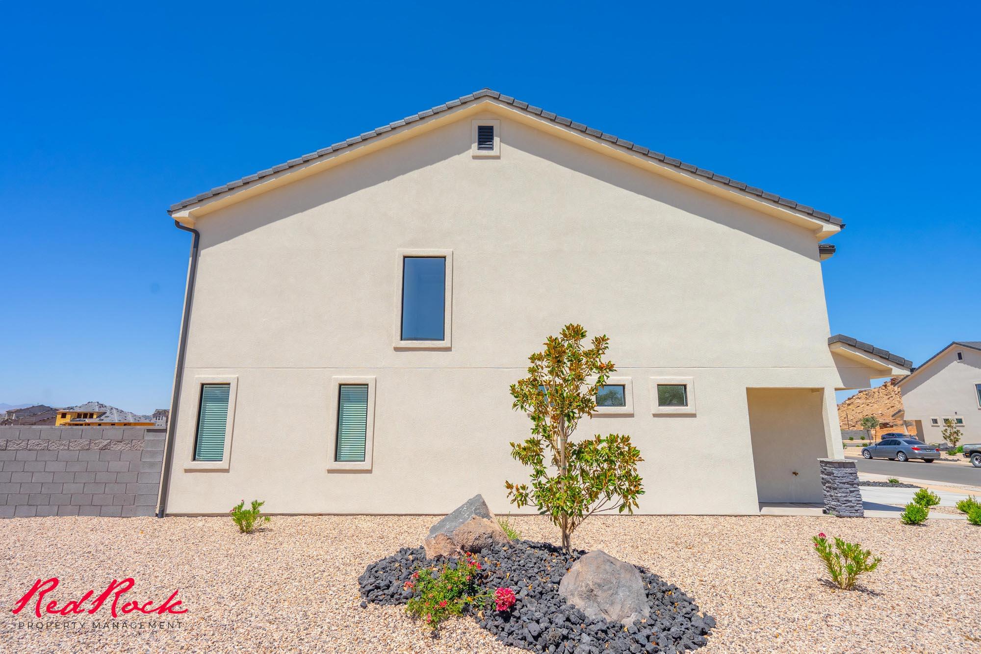 HERITAGE PLACE - Residential