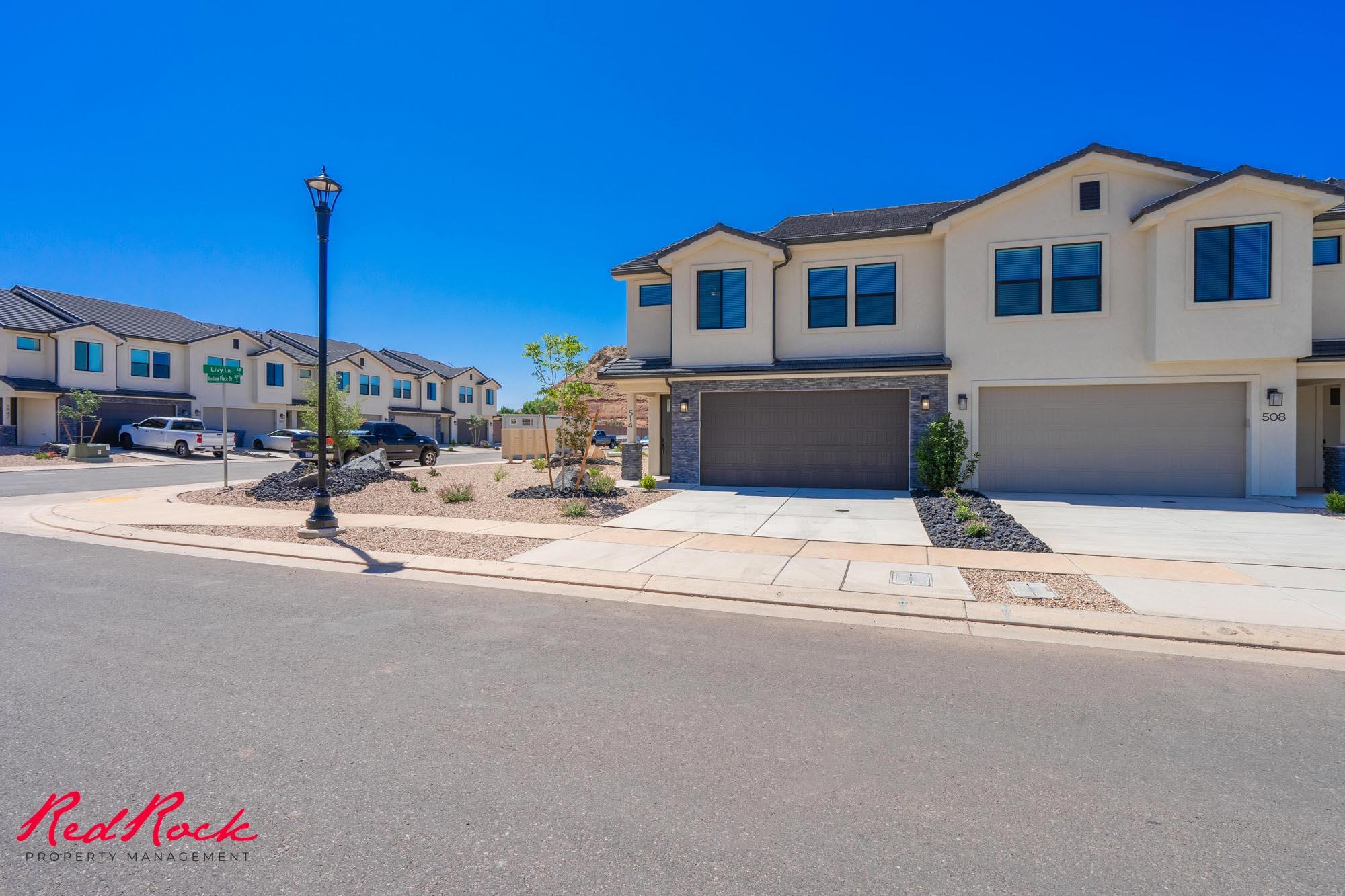 HERITAGE PLACE - Residential