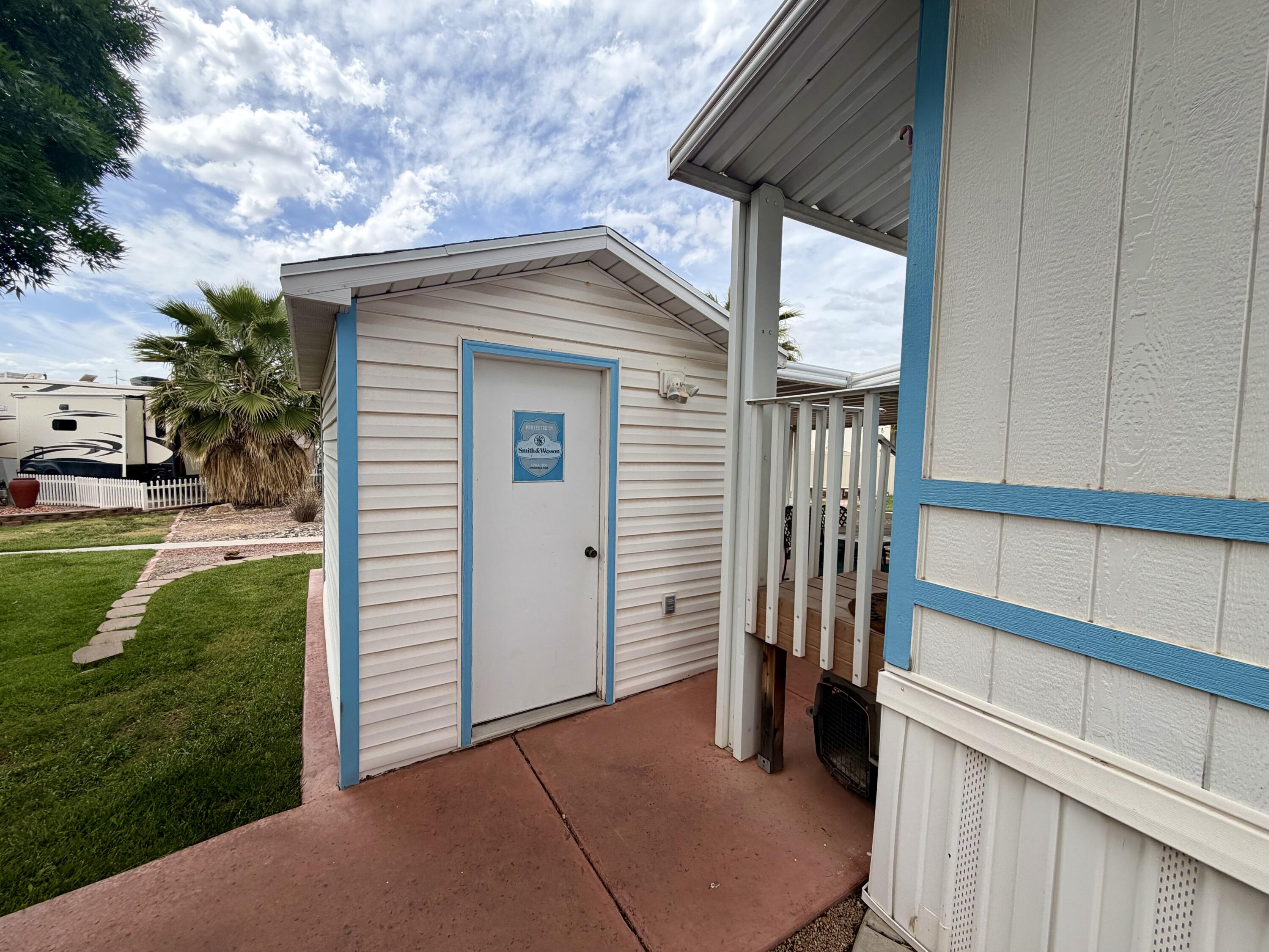 CHEROKEE SPRINGS RV PARK - Residential