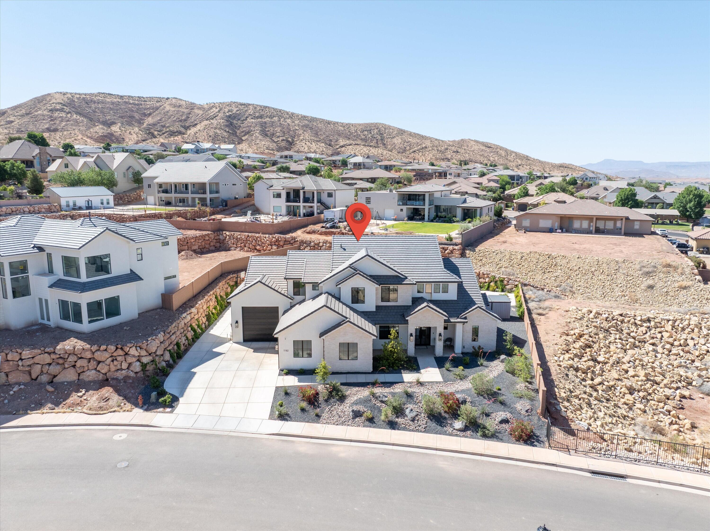 HEIGHTS AT WASHINGTON BENCH - Residential