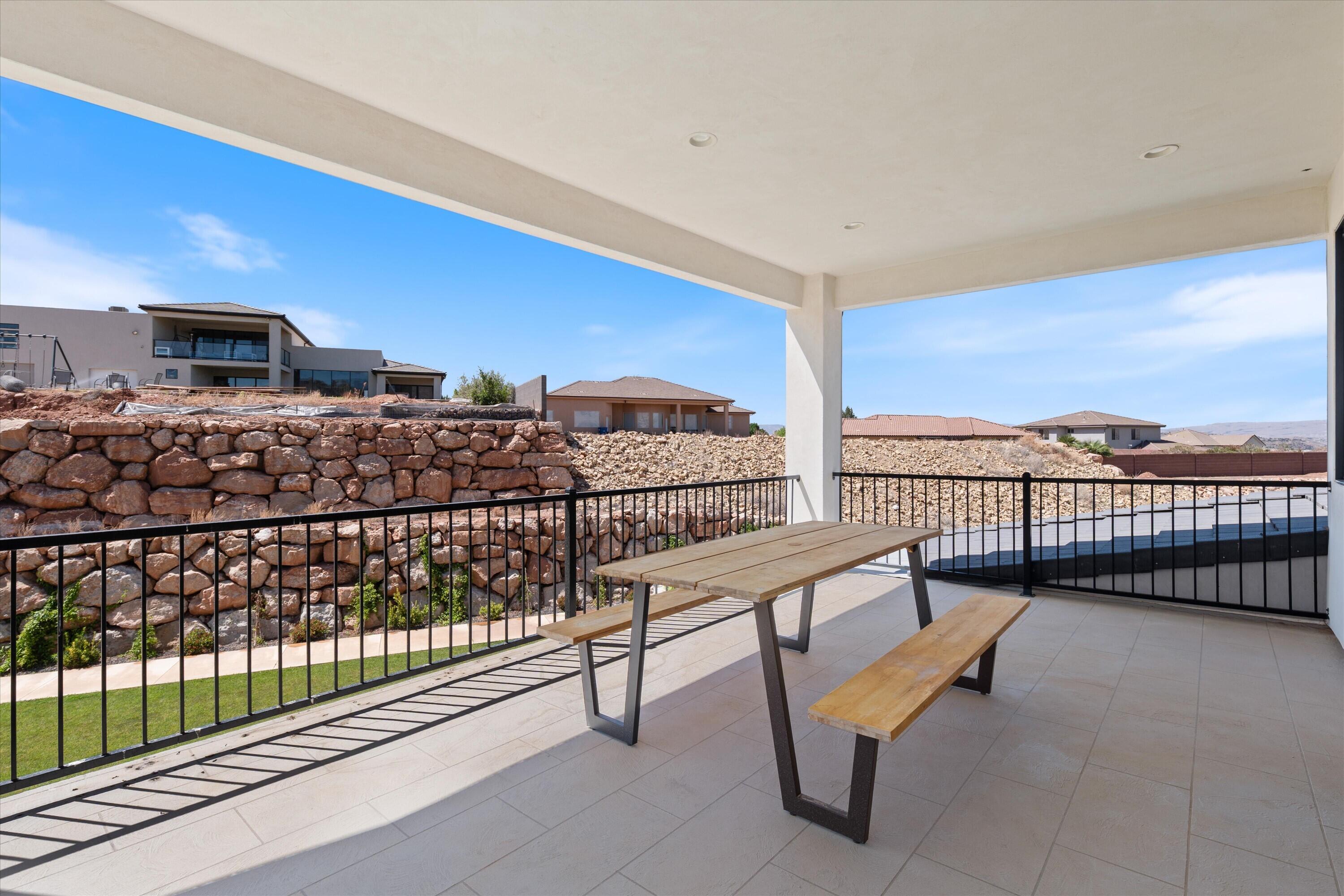 HEIGHTS AT WASHINGTON BENCH - Residential