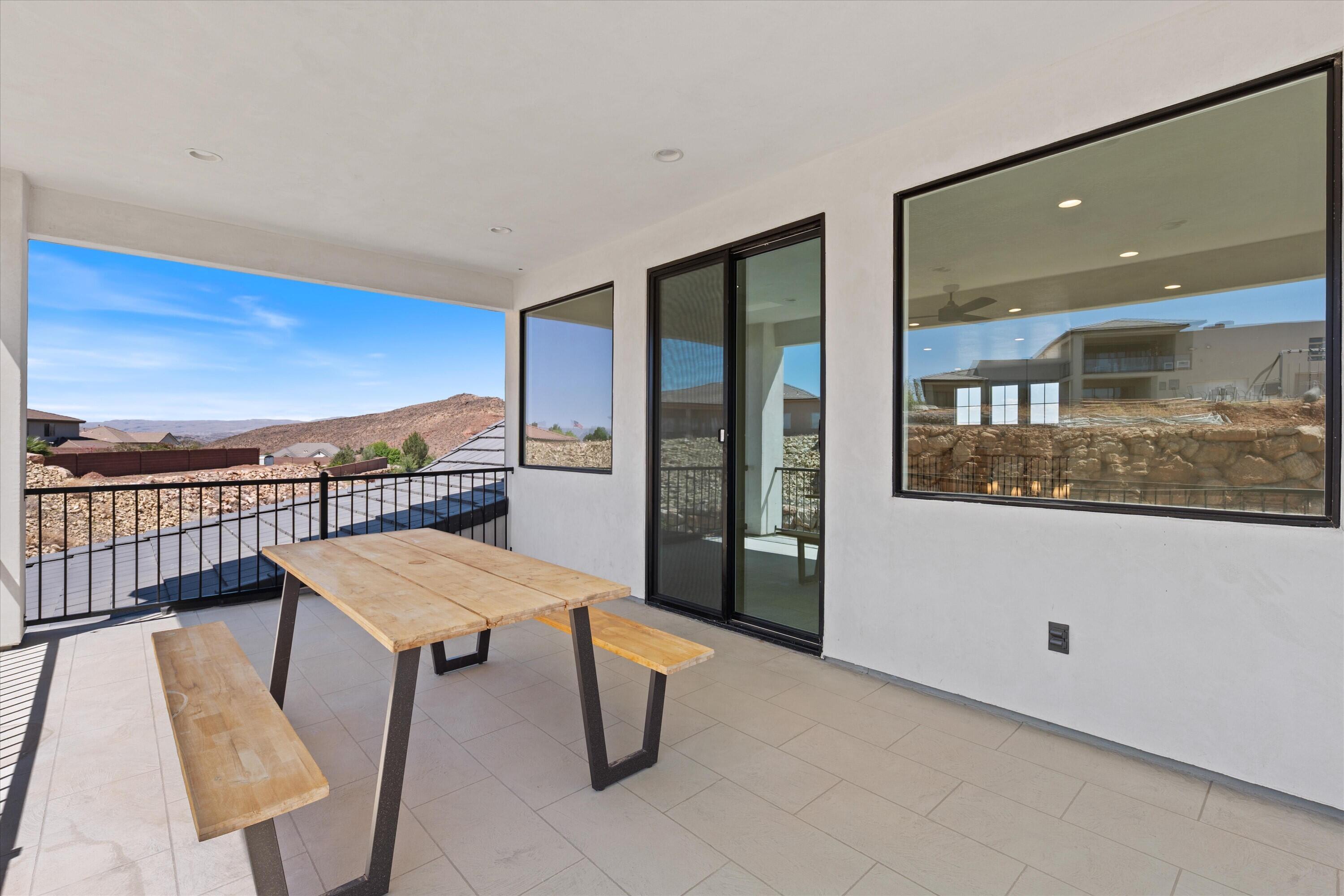 HEIGHTS AT WASHINGTON BENCH - Residential