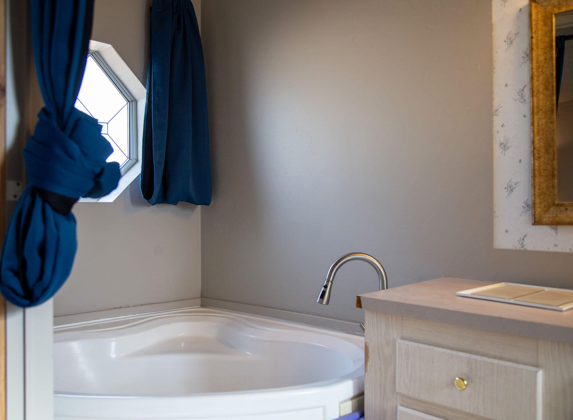 ENTERPRISE VALLEY VIEW ESTATES - Residential