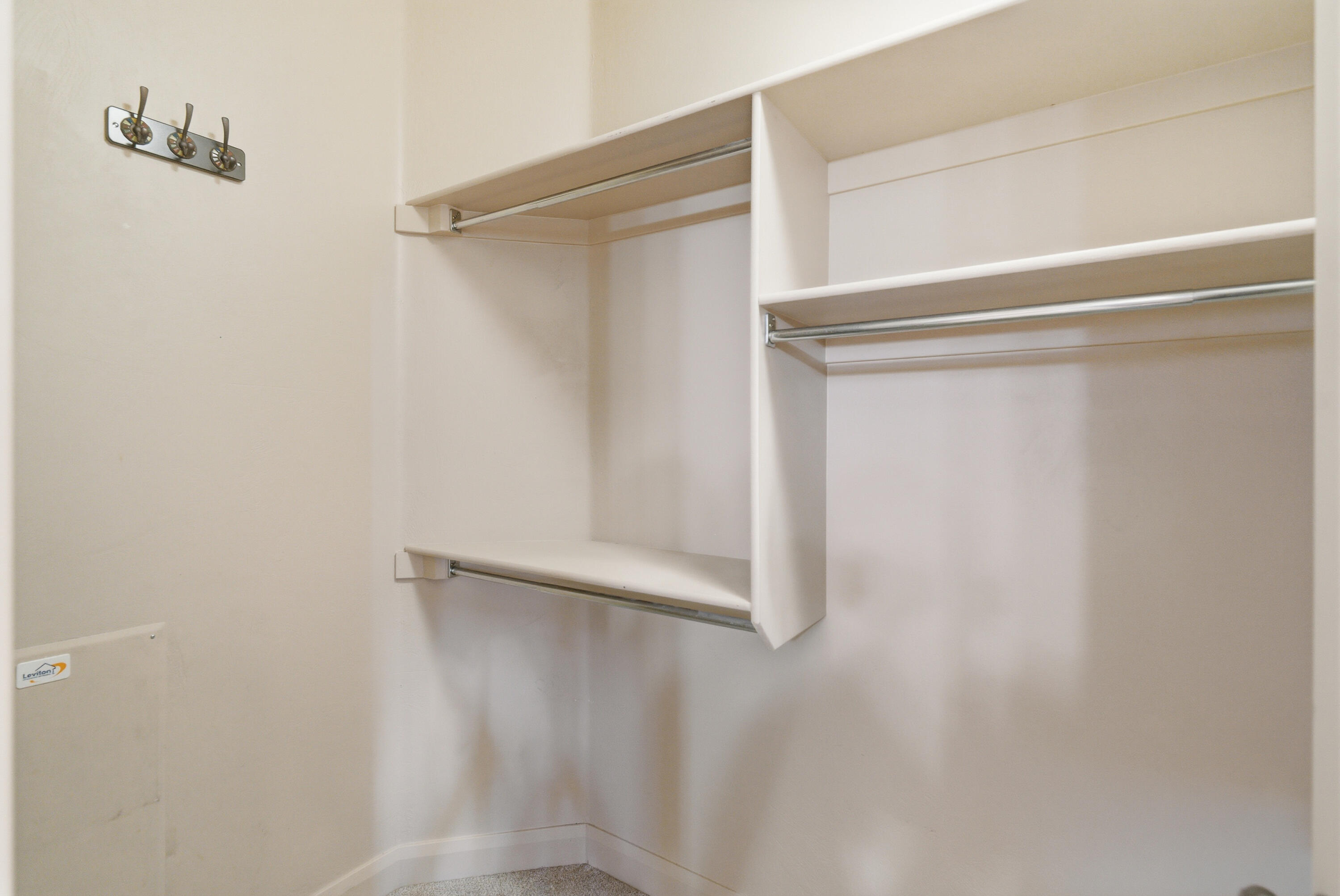 WAILEA FALLS AT STONEBRIDGE - Residential