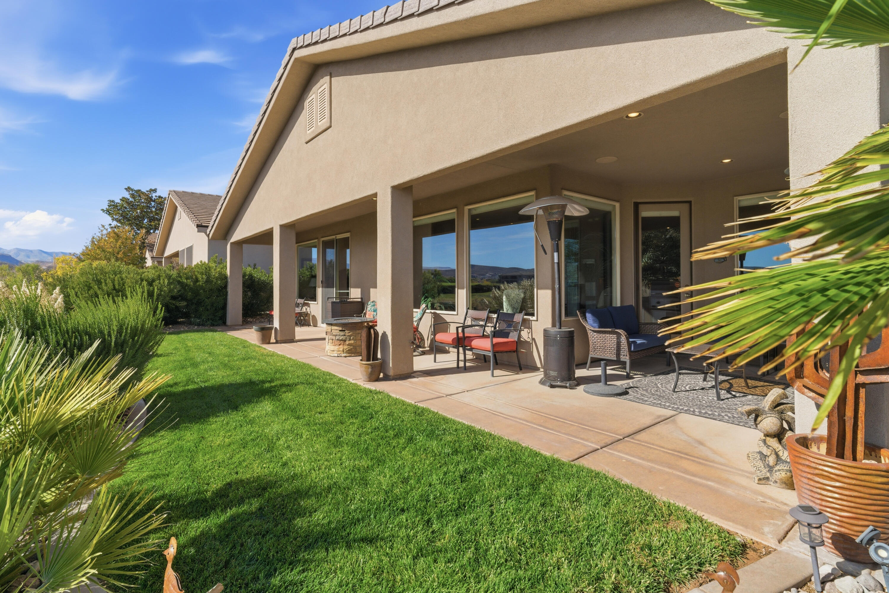 WAILEA FALLS AT STONEBRIDGE - Residential