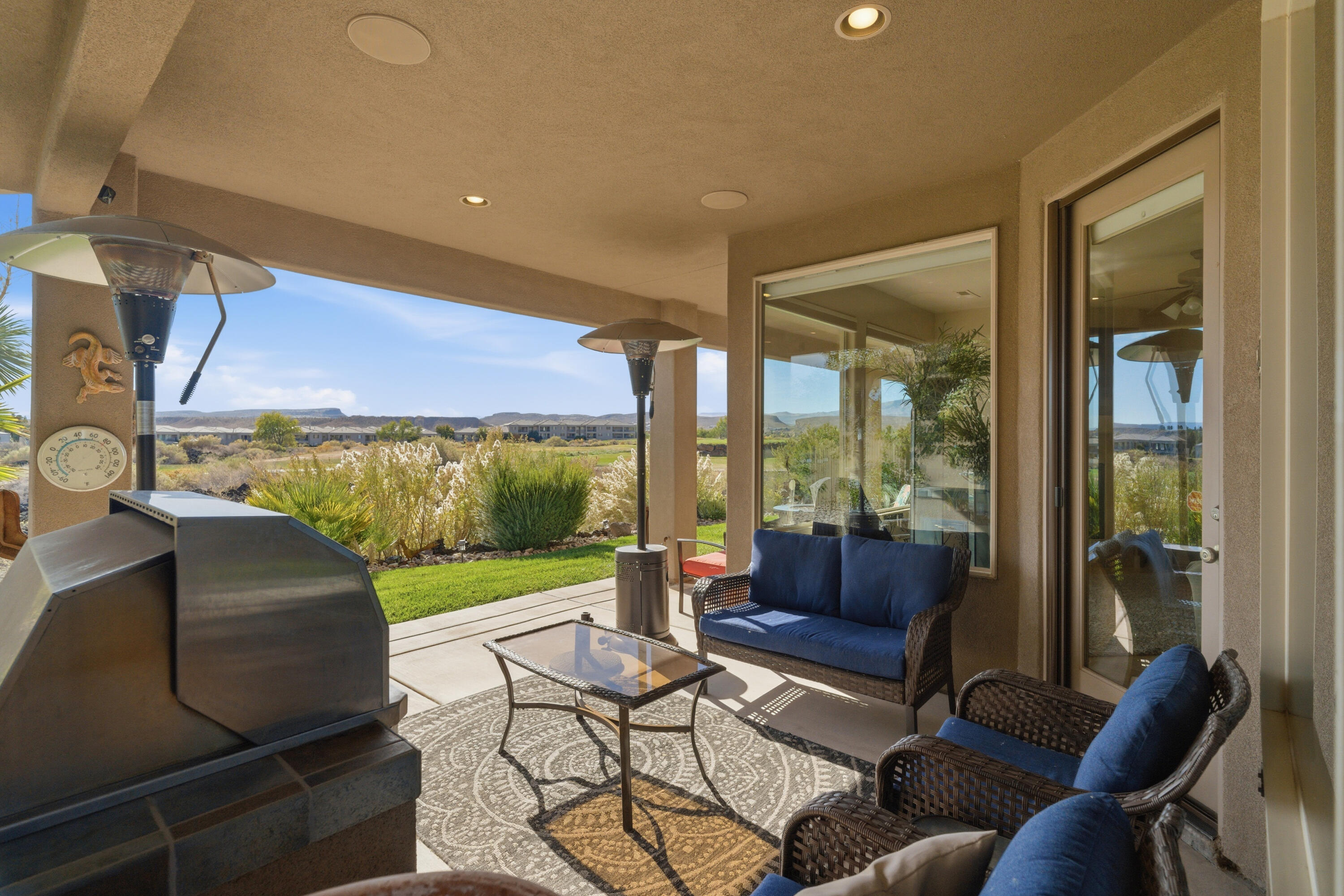 WAILEA FALLS AT STONEBRIDGE - Residential