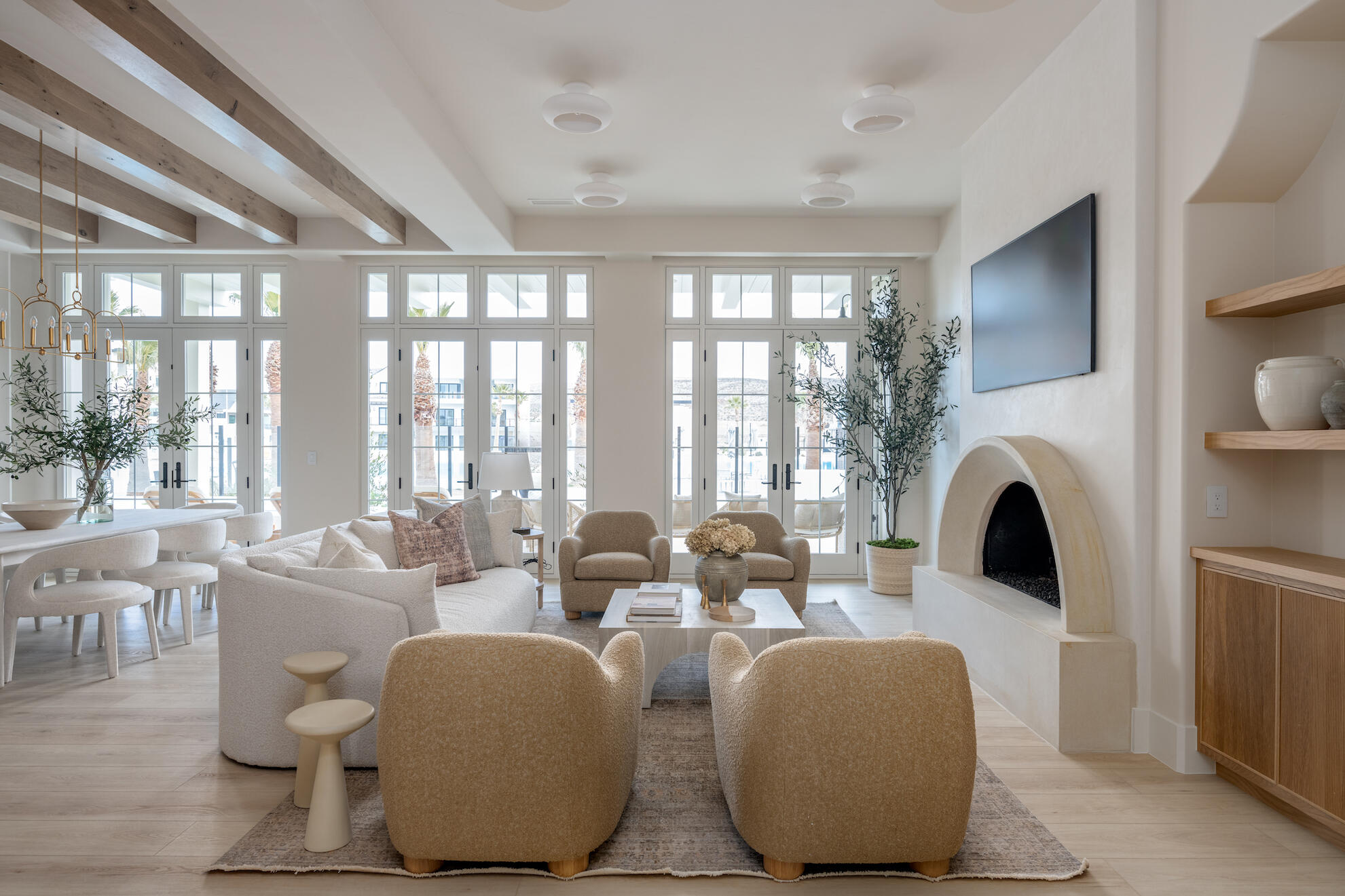 DESERT COLOR RESORT - Residential