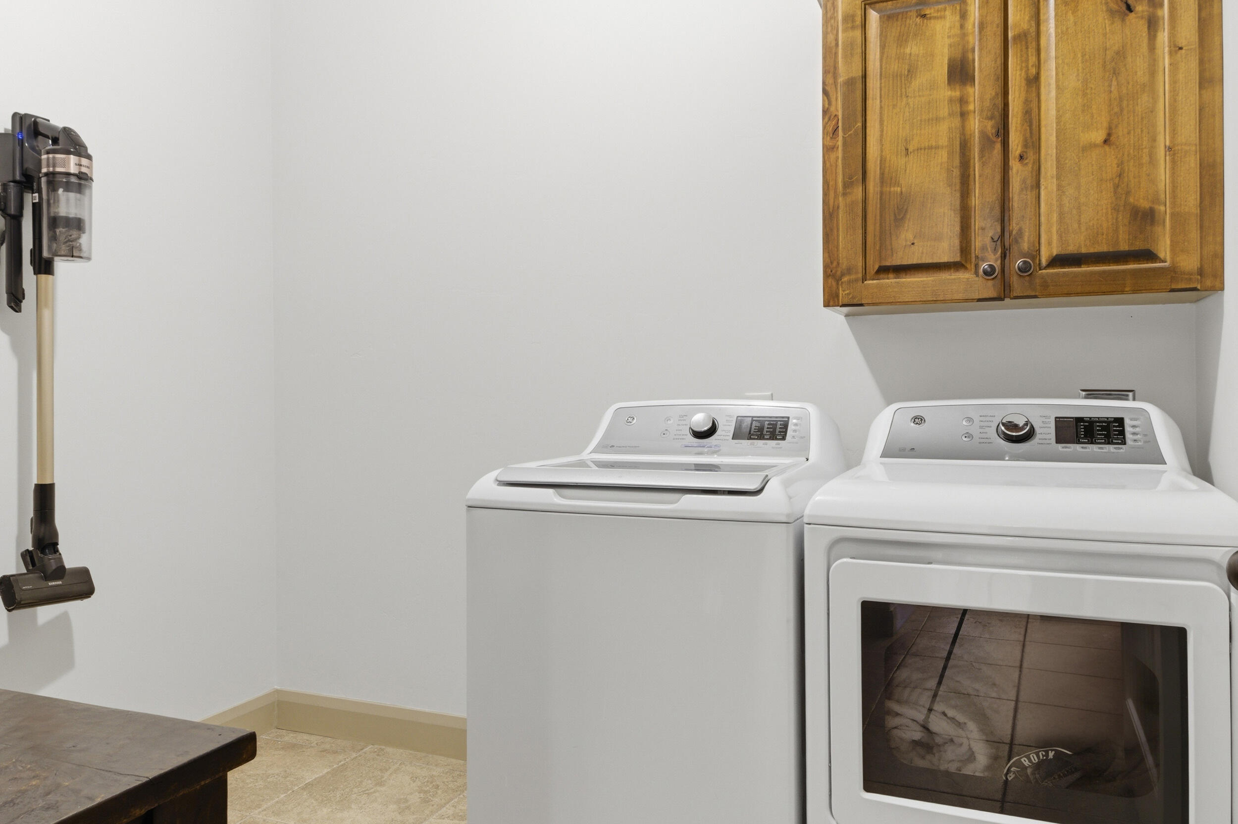 DIXIE SPRINGS - Residential