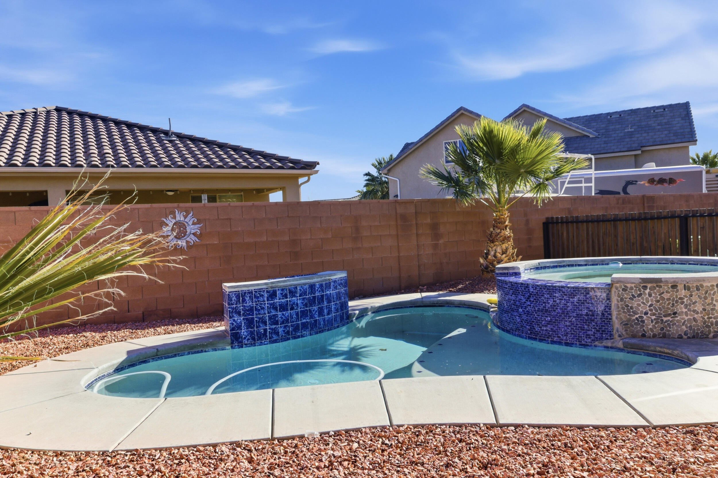 DIXIE SPRINGS - Residential