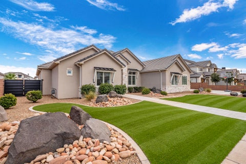 Photo of 3136 E Blue Quartz DR, Saint George, UT 84790 (MLS # 26-274634)