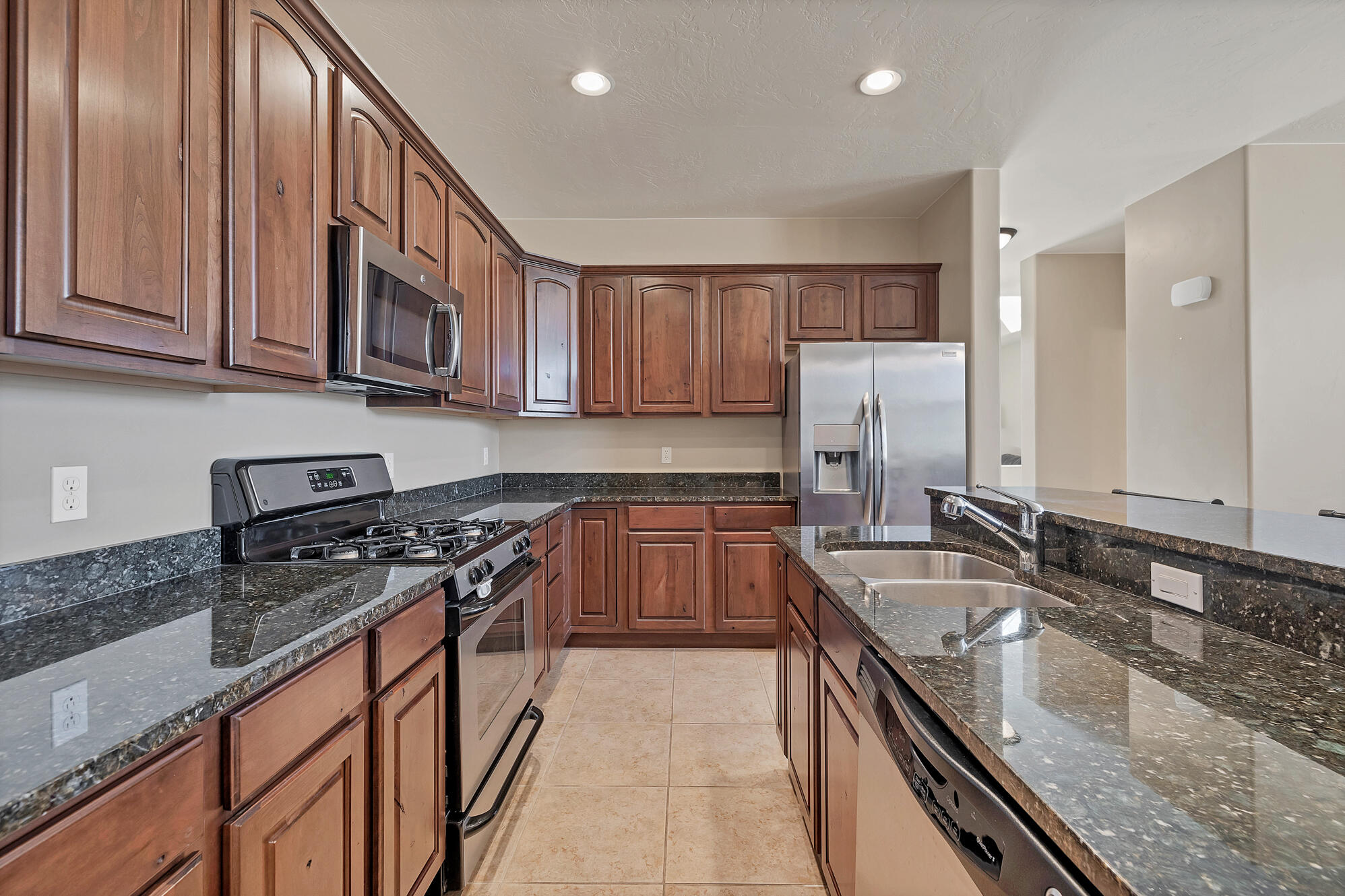 CASITAS AT HIDDEN VALLEY - Residential