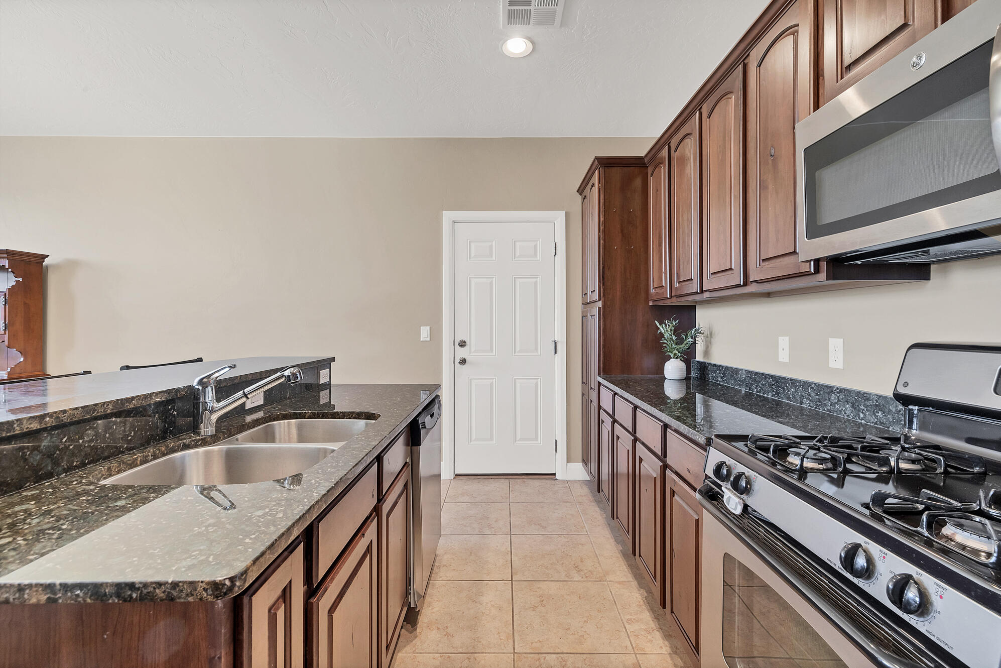 CASITAS AT HIDDEN VALLEY - Residential