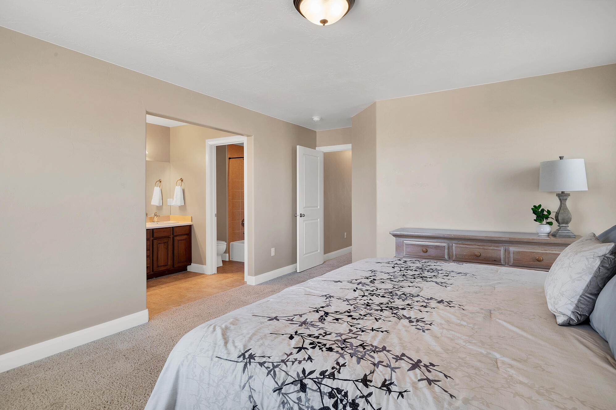 CASITAS AT HIDDEN VALLEY - Residential