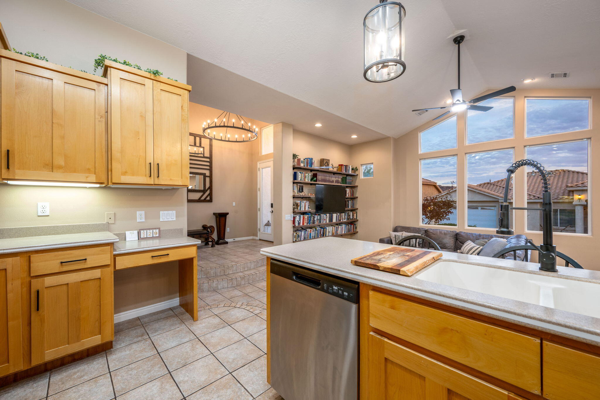 MIRAGE ESTATES - Residential