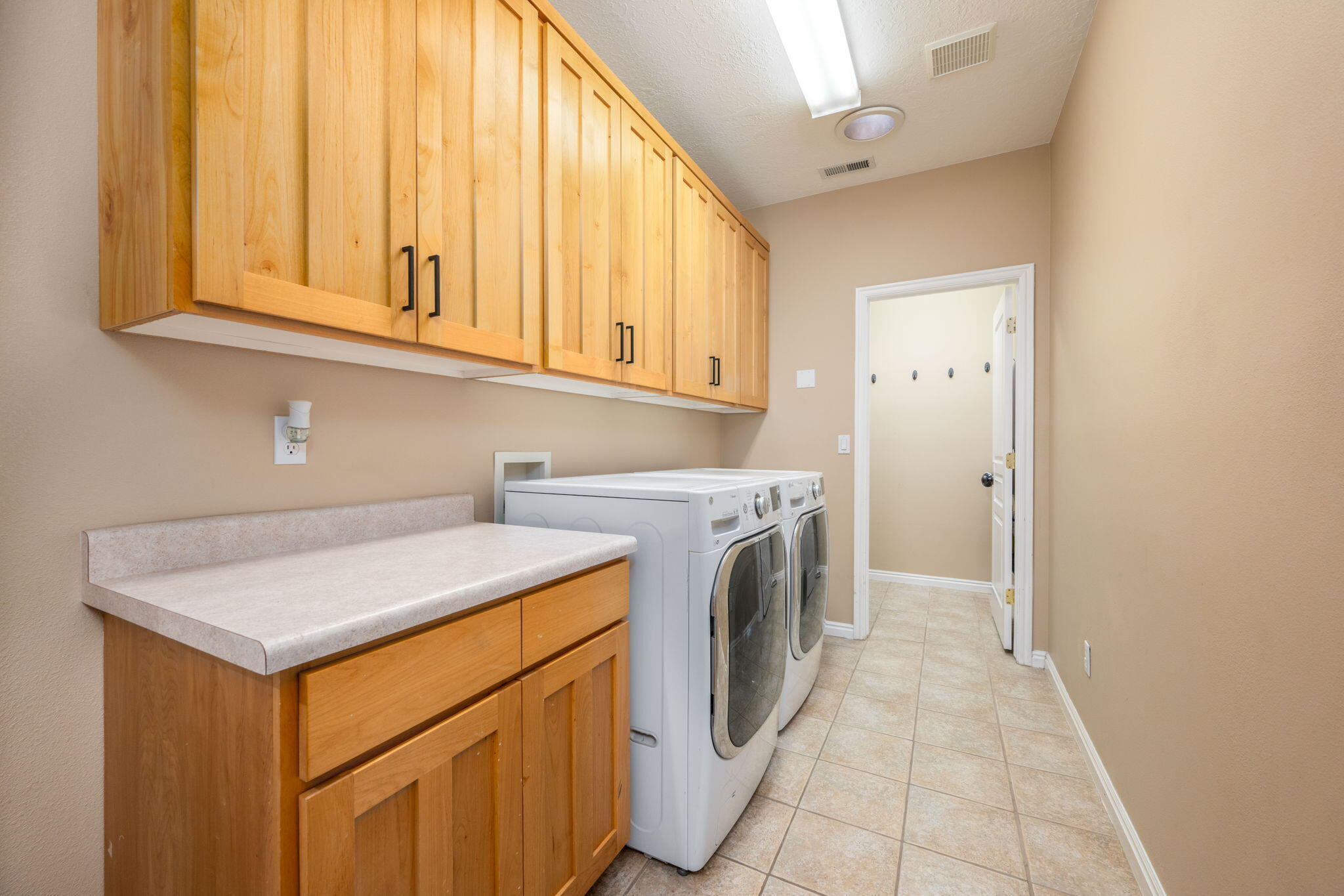 MIRAGE ESTATES - Residential