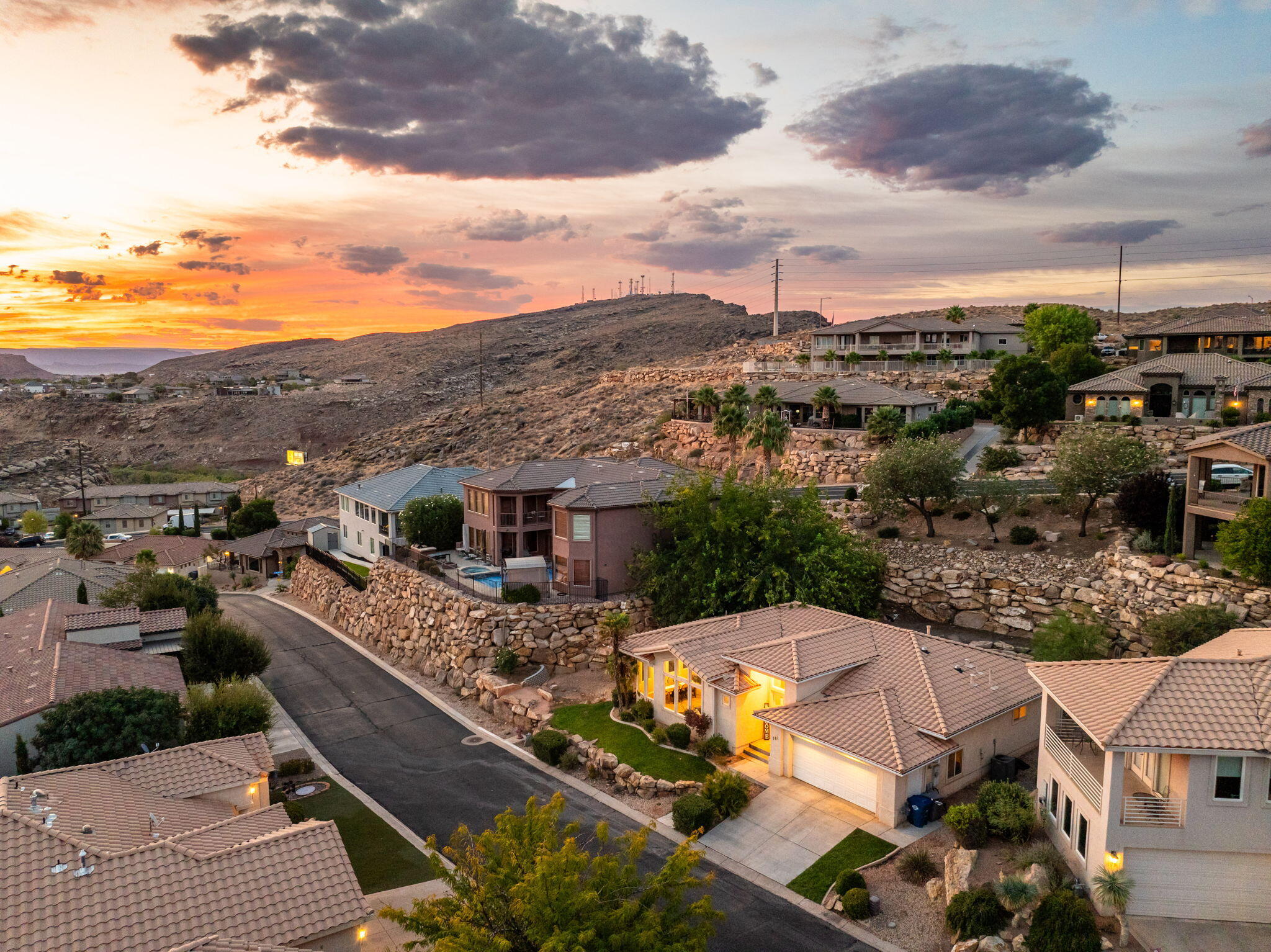 MIRAGE ESTATES - Residential