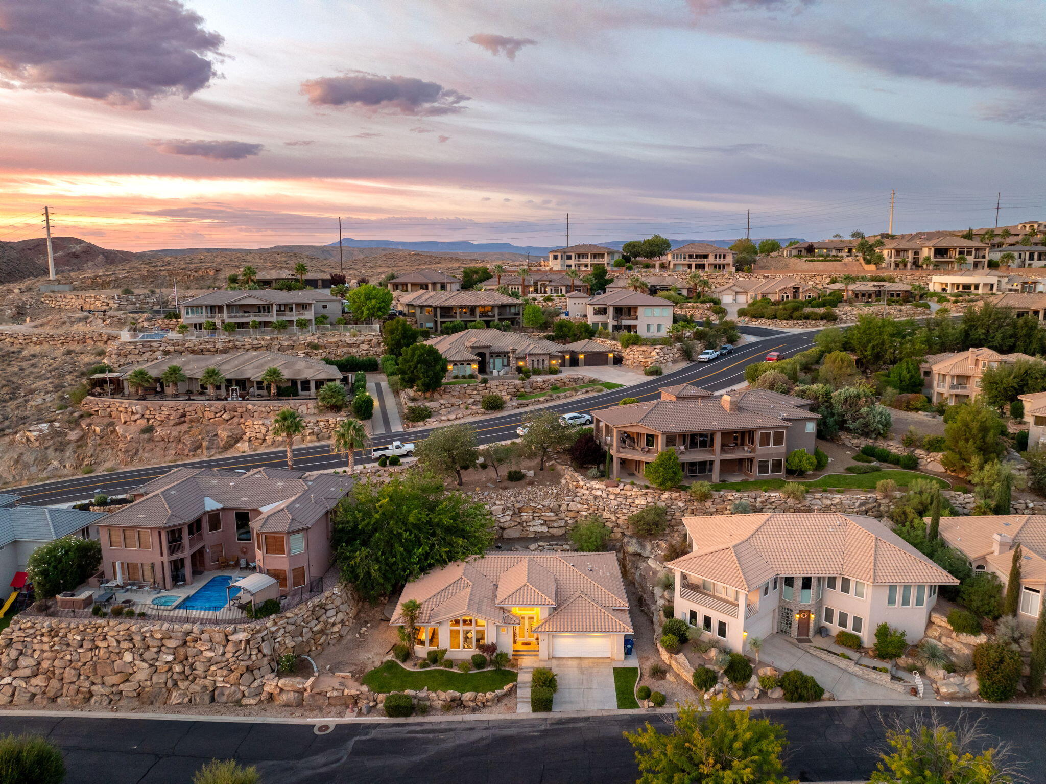 MIRAGE ESTATES - Residential