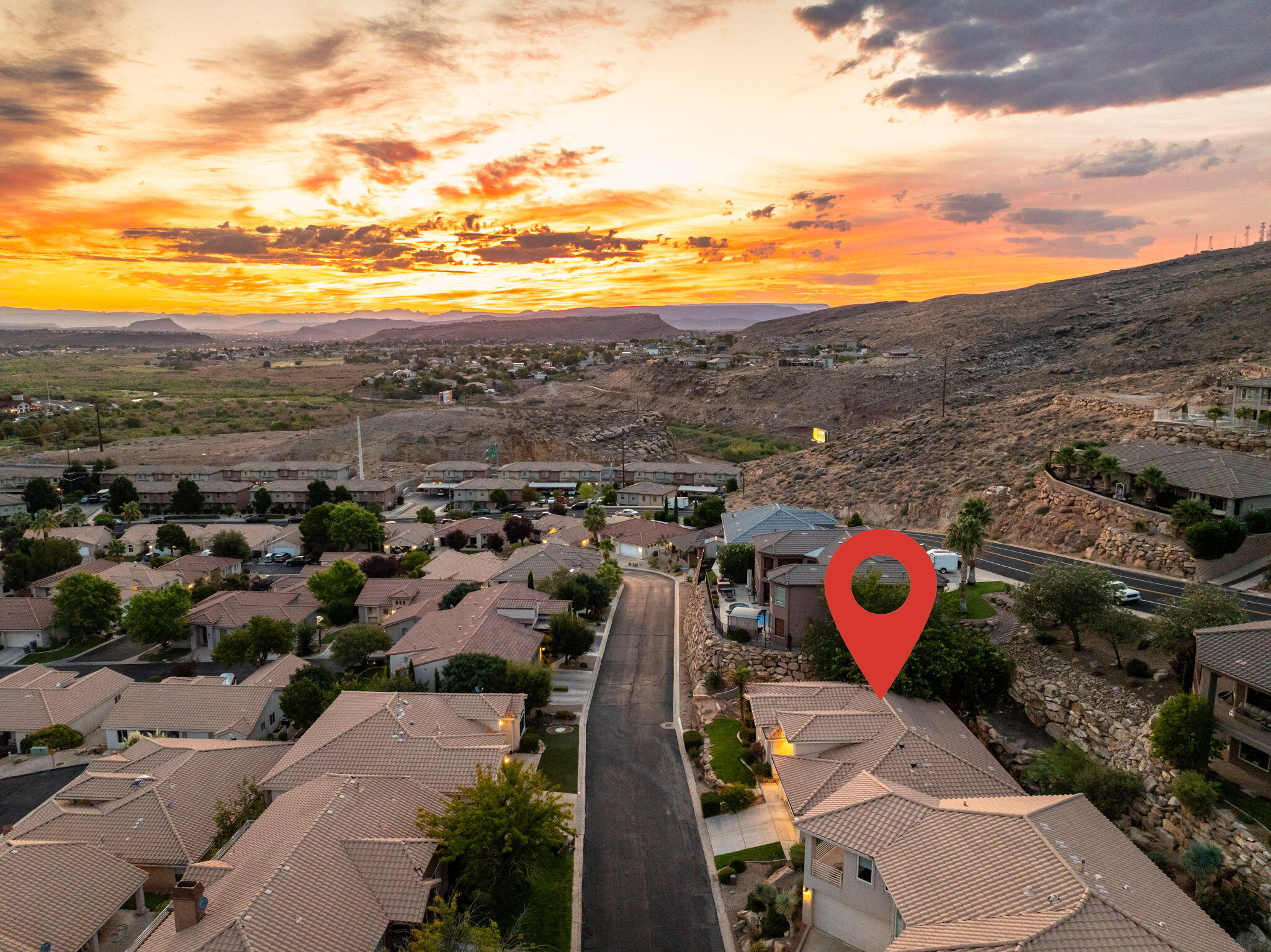 MIRAGE ESTATES - Residential