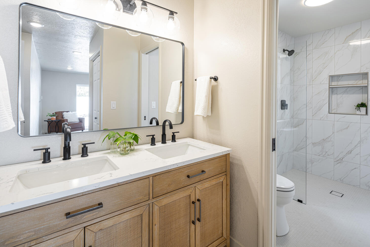 BLOOMINGTON COUNTRY CLUB - Residential