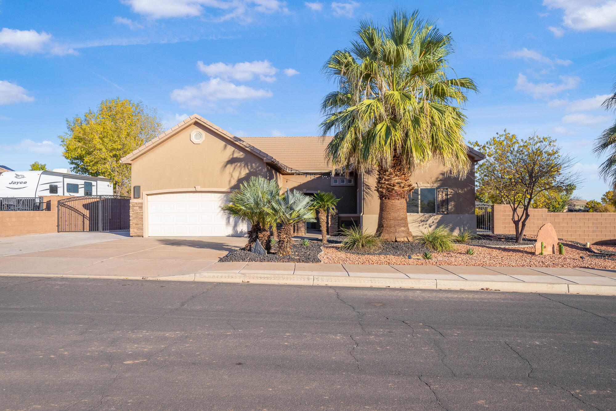 IVINS VISTA - Residential