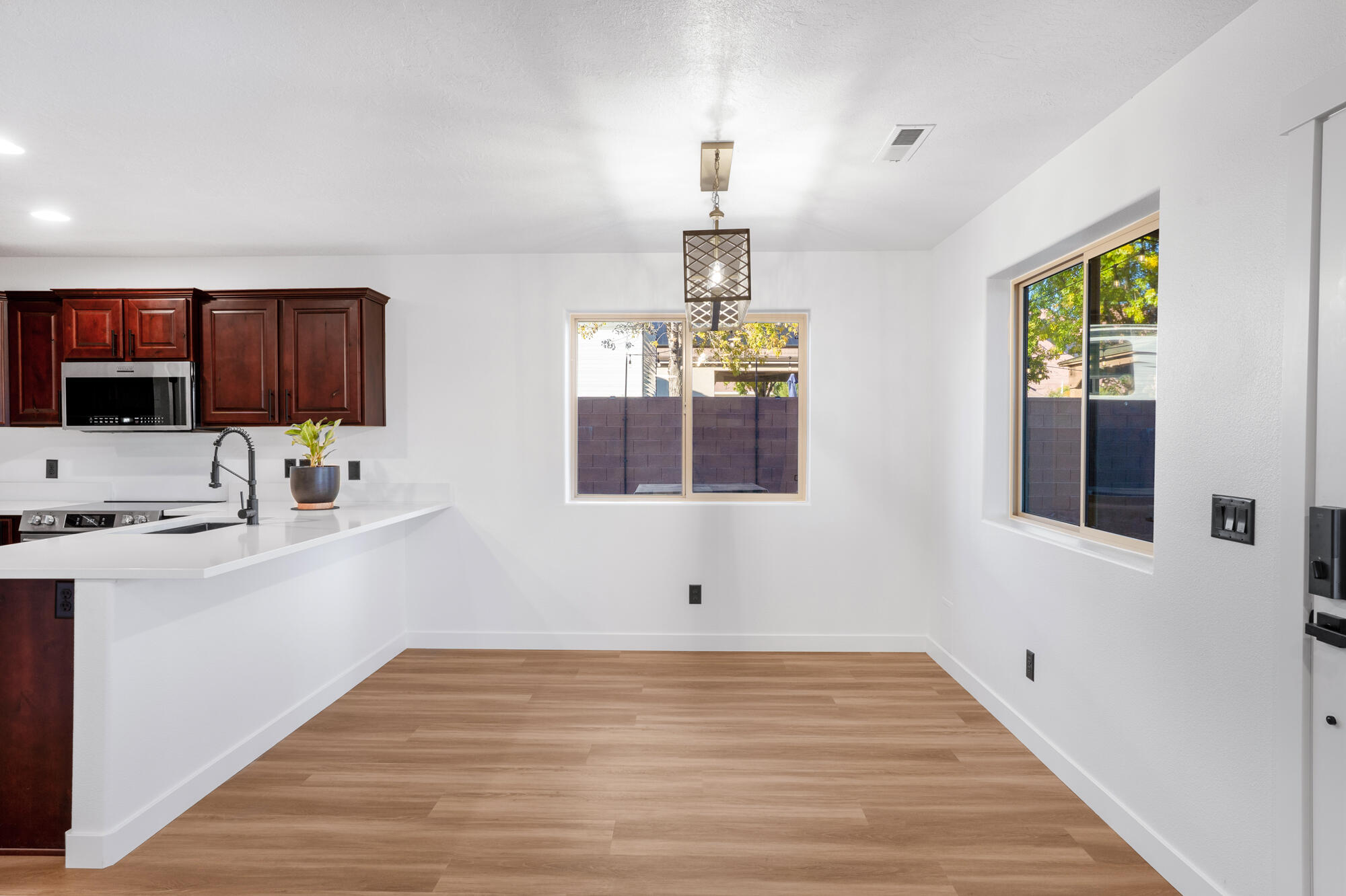 IVINS VISTA - Residential