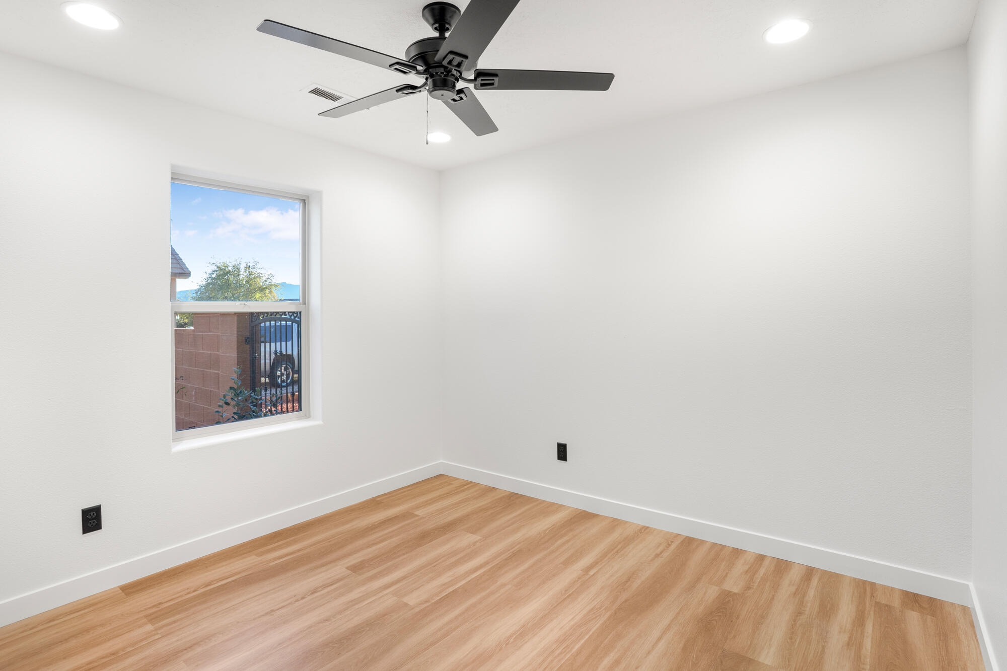 IVINS VISTA - Residential