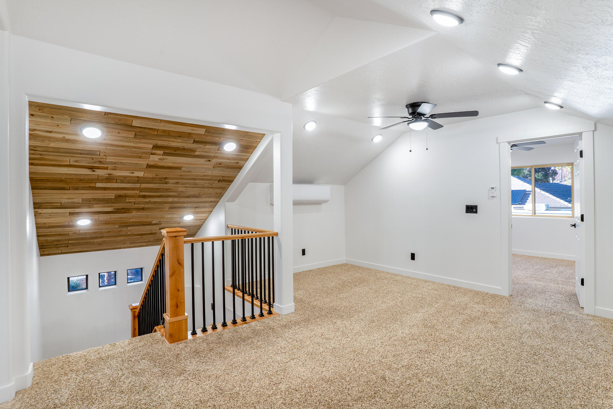 IVINS VISTA - Residential