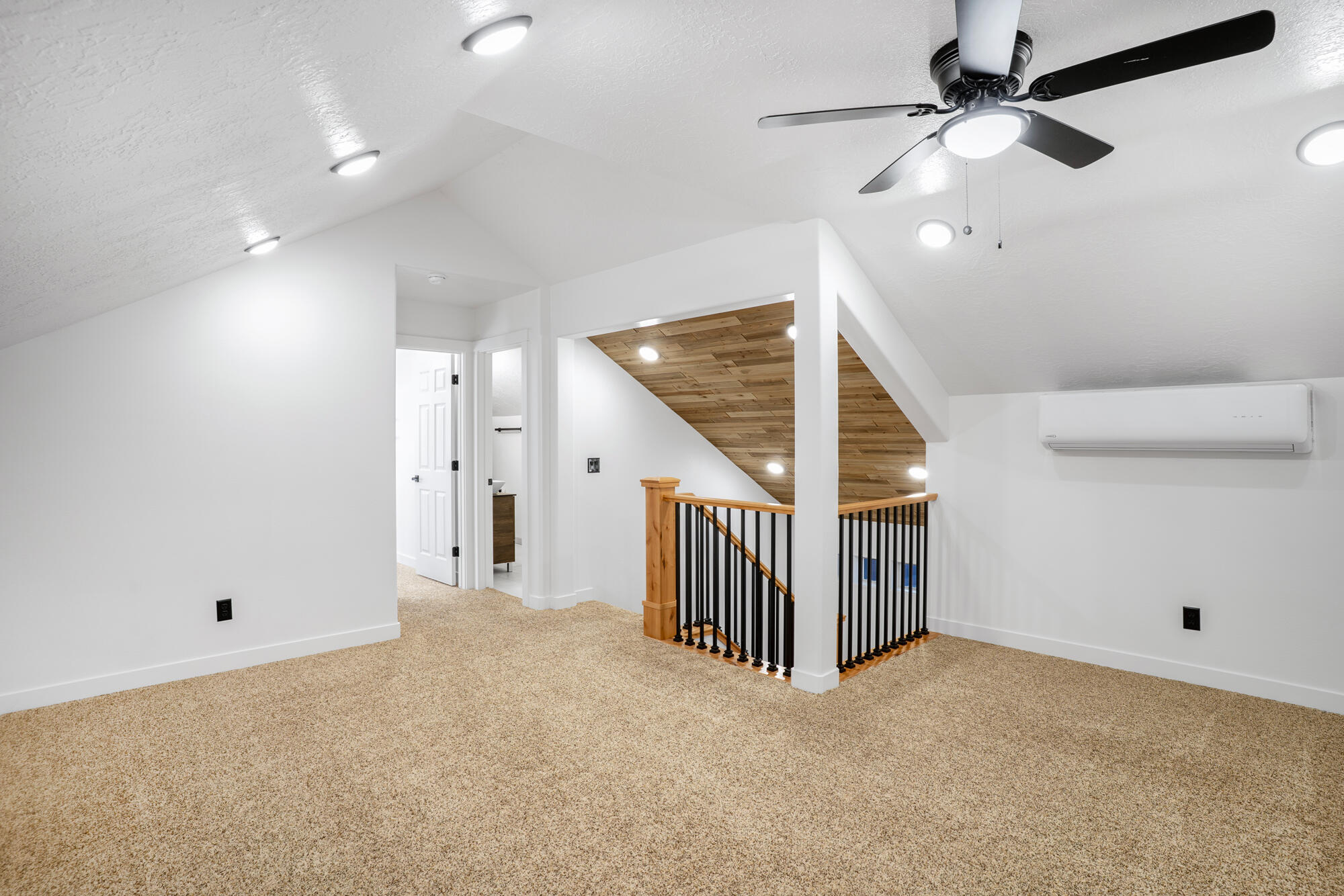 IVINS VISTA - Residential