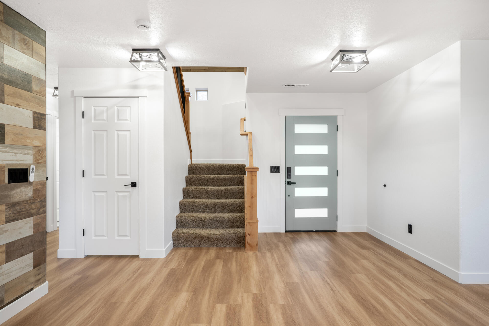 IVINS VISTA - Residential