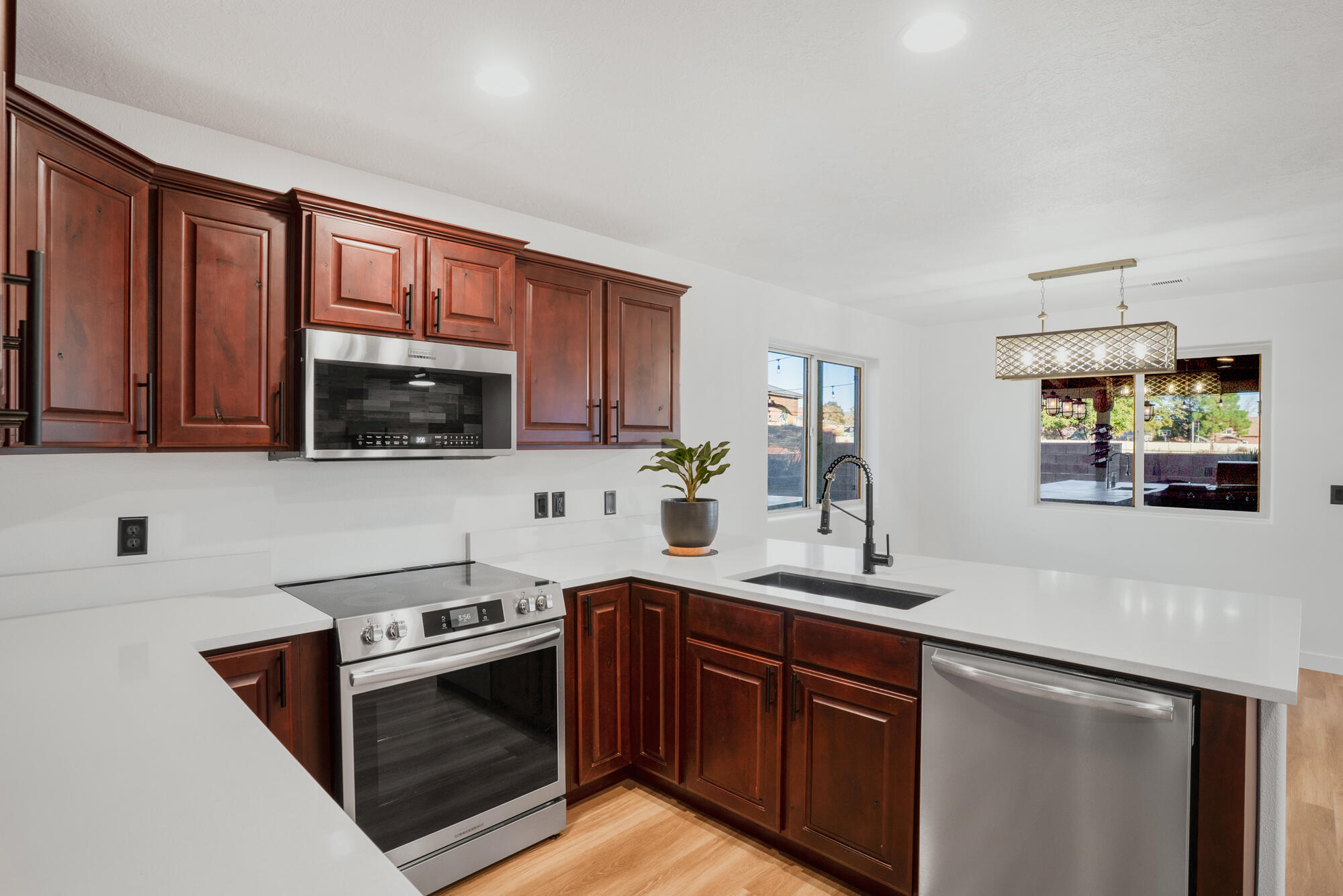 IVINS VISTA - Residential