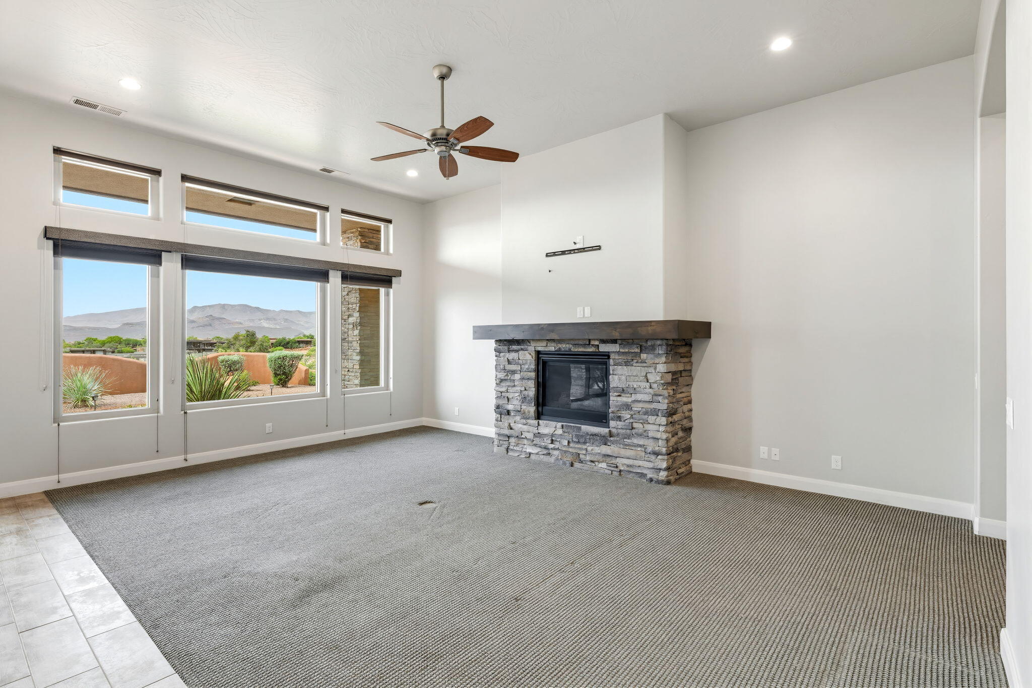 KACHINA SPRINGS EAST - Residential